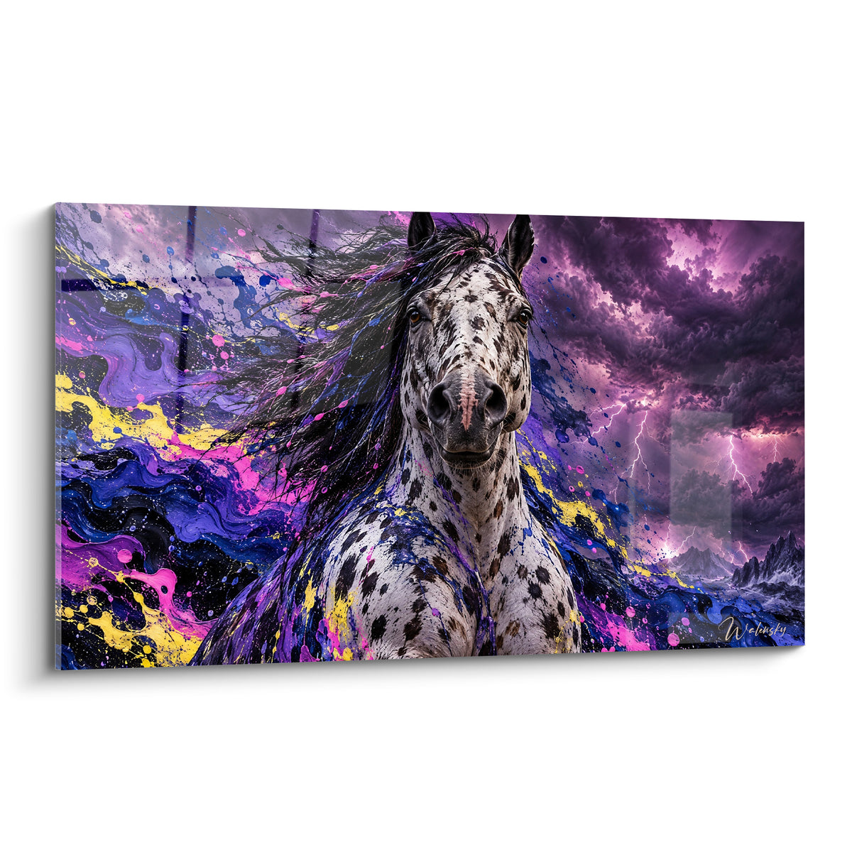 Tableau Cheval Appaloosa aux taches noires cernées d'éclaboussures violettes et dorées sous un ciel d'orage