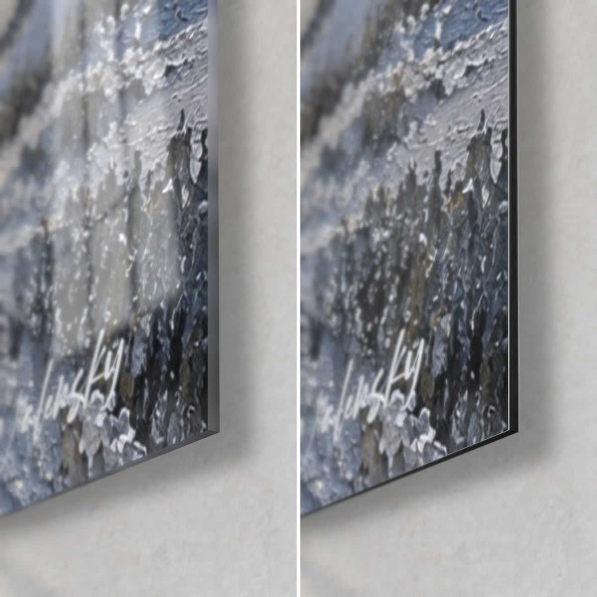 Tableau étalon blanc en relief, coin bas droit : verre brillant à gauche, Dibond mat à droite, tranche noire de 3 mm