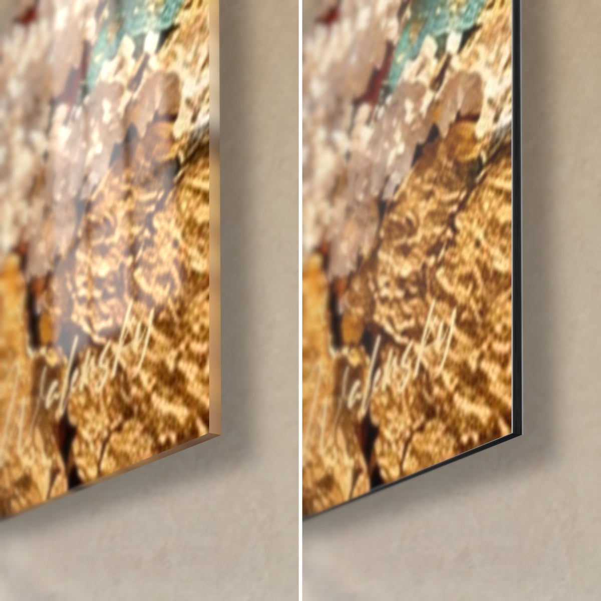 Quadro cavallo bianco dorato, angolo in basso a destra: sale bianco, lamine d'oro e turchese, vetro lucido a sinistra, Dibond opaco a destra