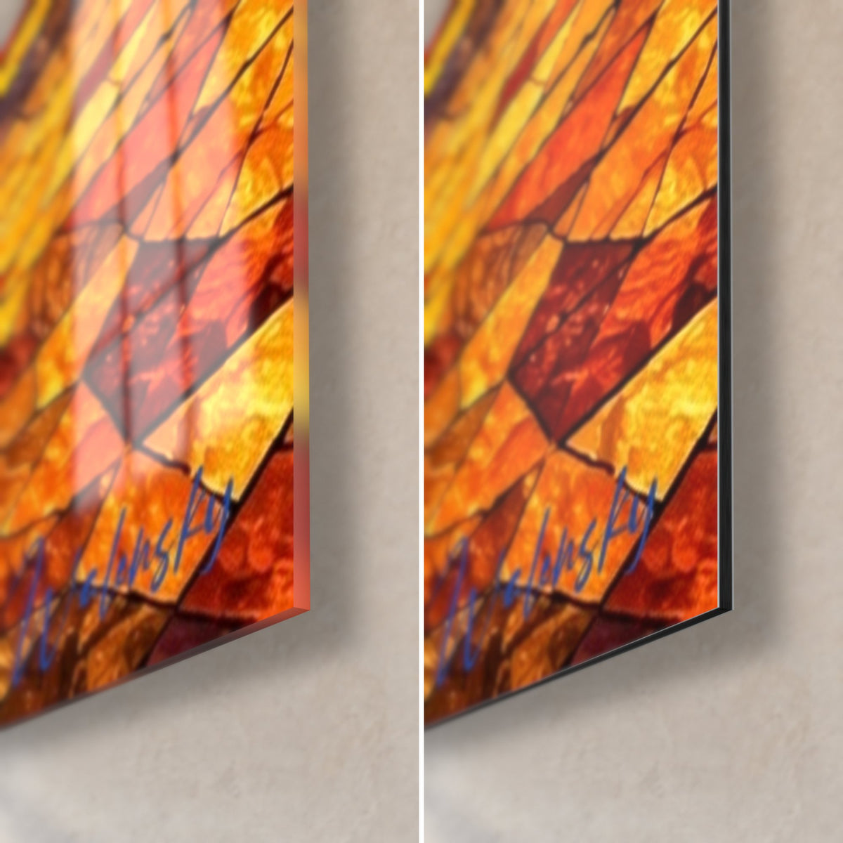 Tableau cheval cabré en vitrail, coin bas droit : verre brillant aux reflets orange et ambre, alu Dibond mat, tranche de 3 mm