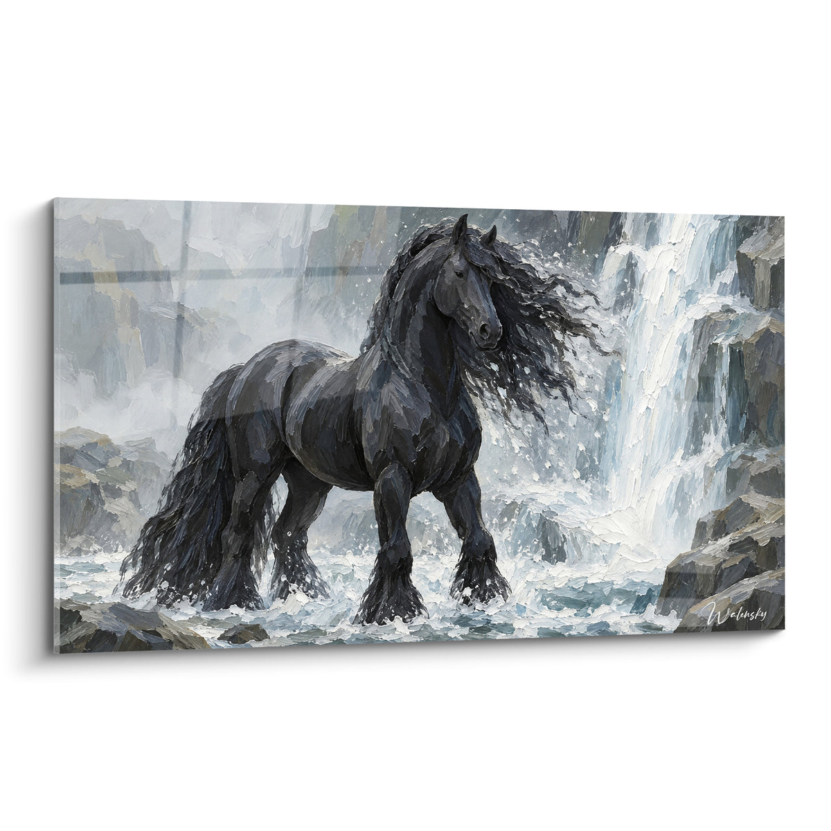 Tableau Cheval Frison noir à crinière déployée devant une cascade gris-blanc