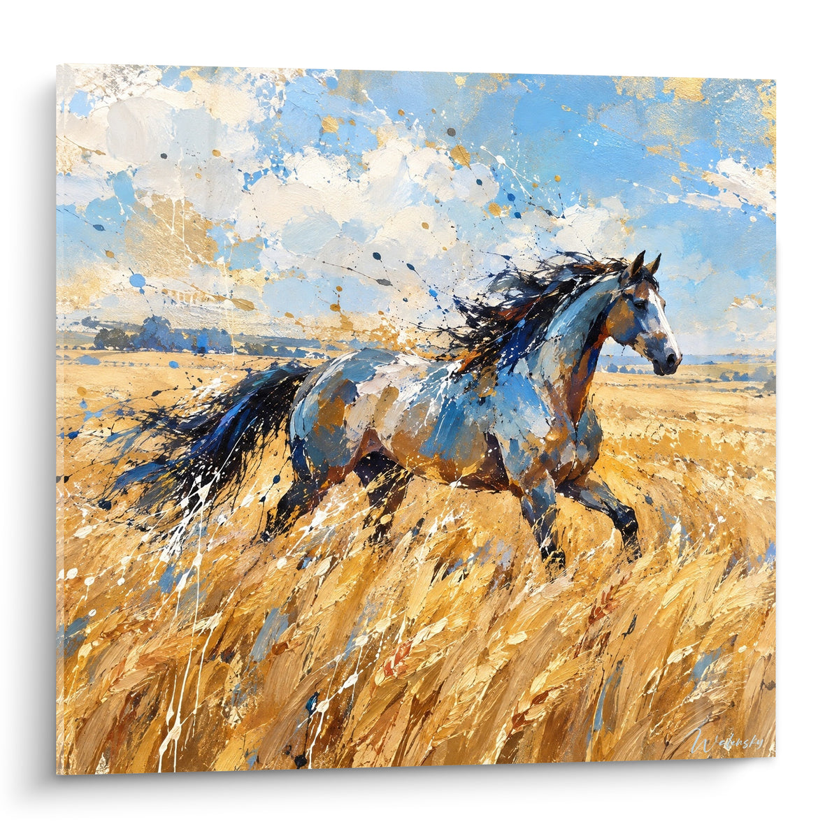 Tableau cheval doré et bleu pastel galopant à travers un champ de blé sous un ciel nuageux