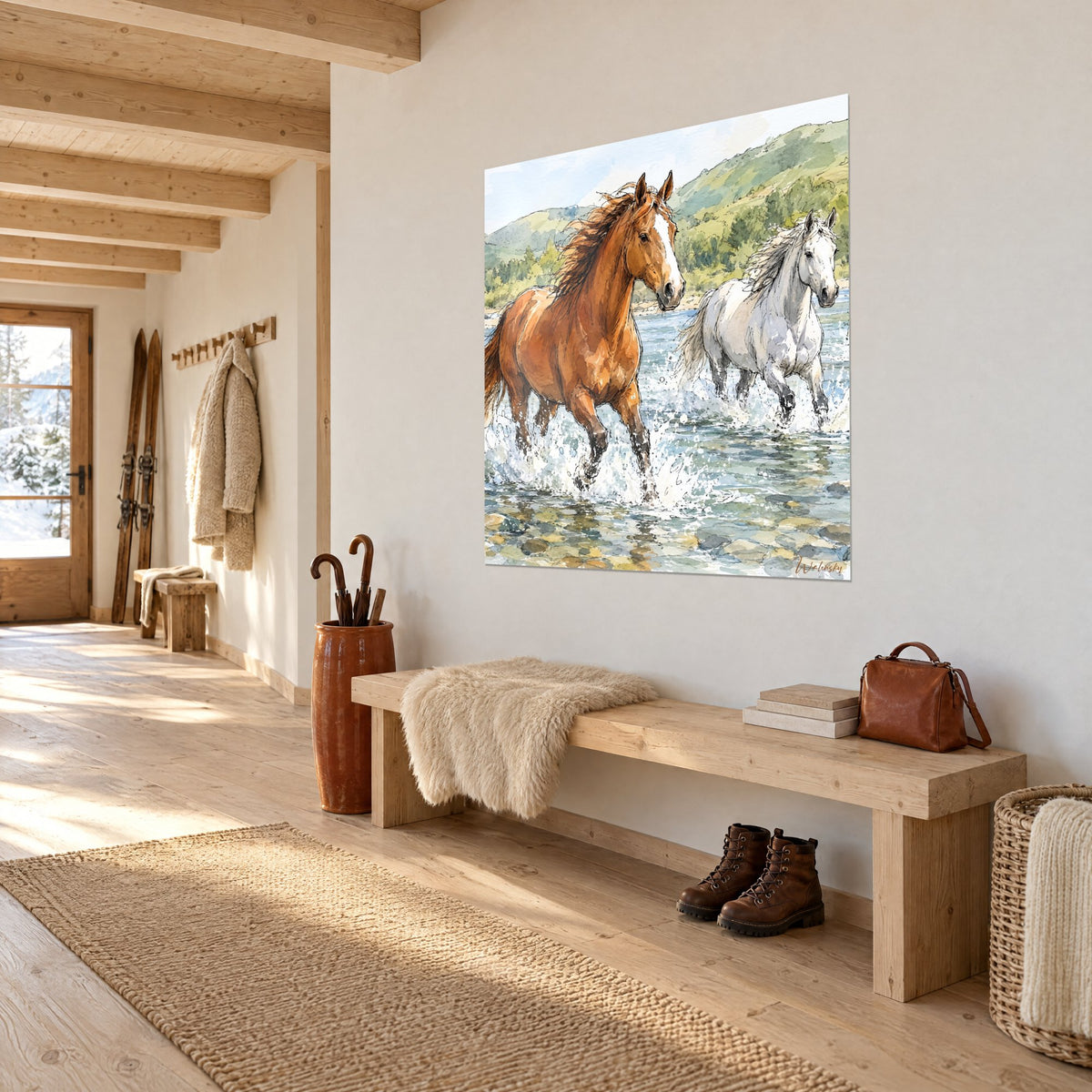 Tableau galop d'un alezan roux et d'une jument grise dans l'écume, collines vertes en fond, accroché sur un mur de chalet clair