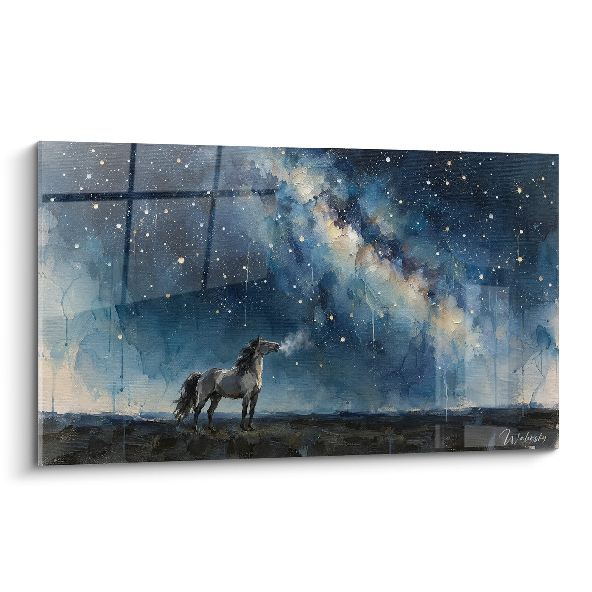 Tableau Cheval Mustang gris face à une Voie Lactée dorée sur fond bleu nuit étoilé