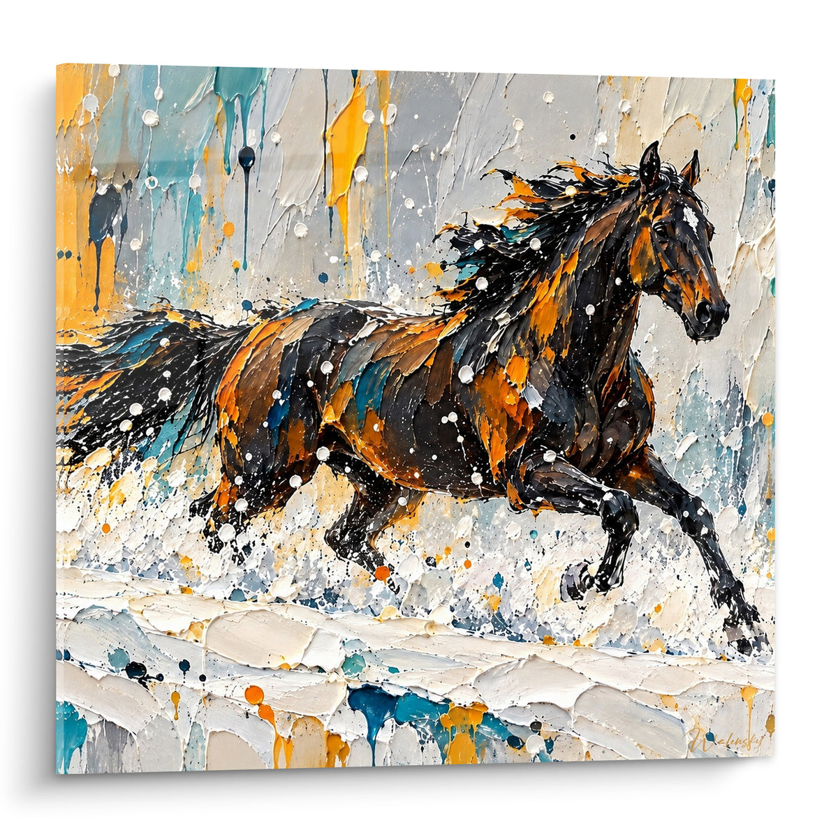 Tableau cheval noir au galop, crinière ocre et turquoise, fond éclaboussé de peinture blanche