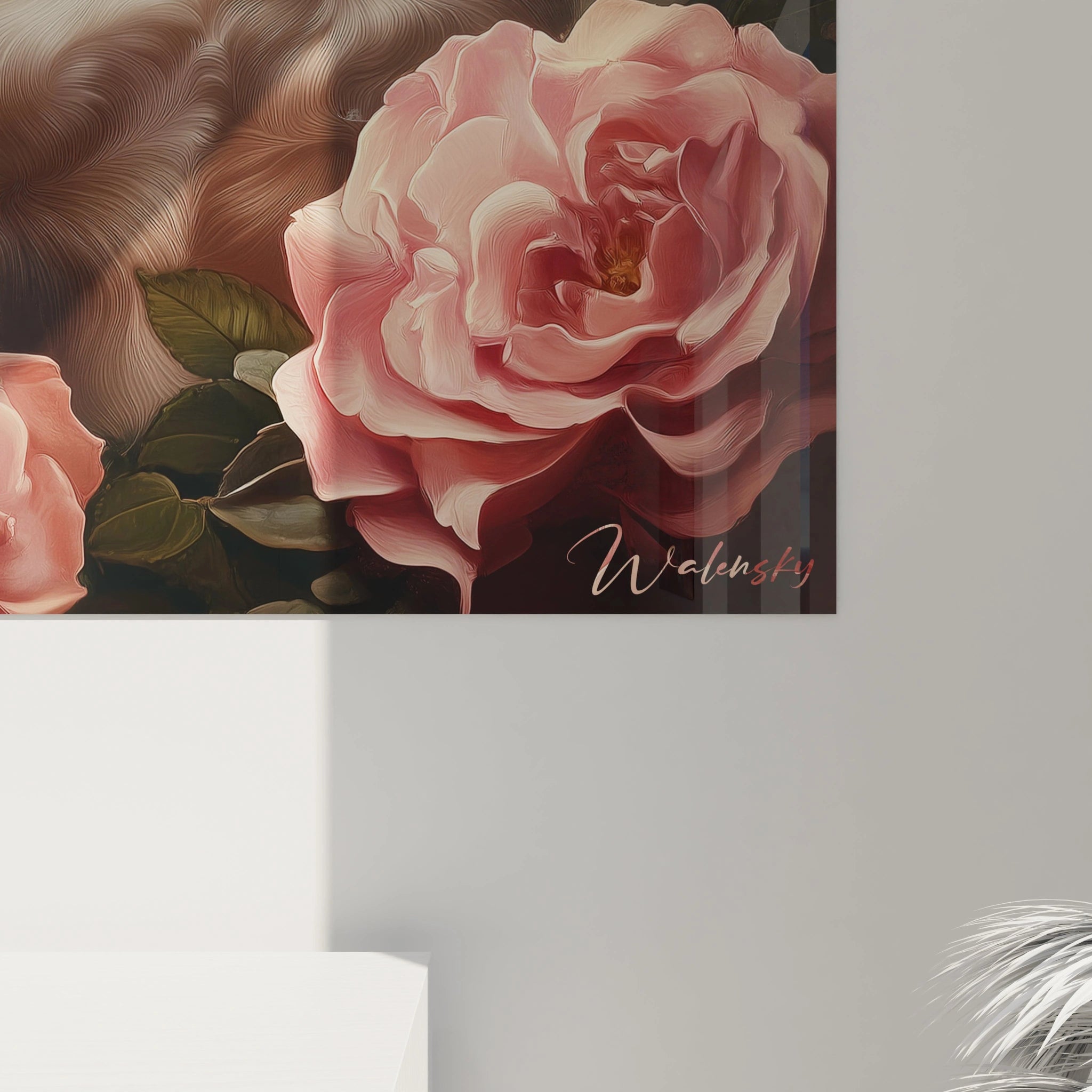 Un tableau Chihuahua au rendu hyperréaliste montrant un petit chien à la fourrure beige, poitrail blanc et grands yeux bruns expressifs. Composition équilibrée avec roses roses encadrant le sujet sur fond sombre nuancé aux reflets dorés.
