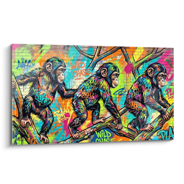 Triptychon Schimpansen im mehrfarbigen Graffiti auf Backsteinmauer - Urban Escape - Schimpansen Edition