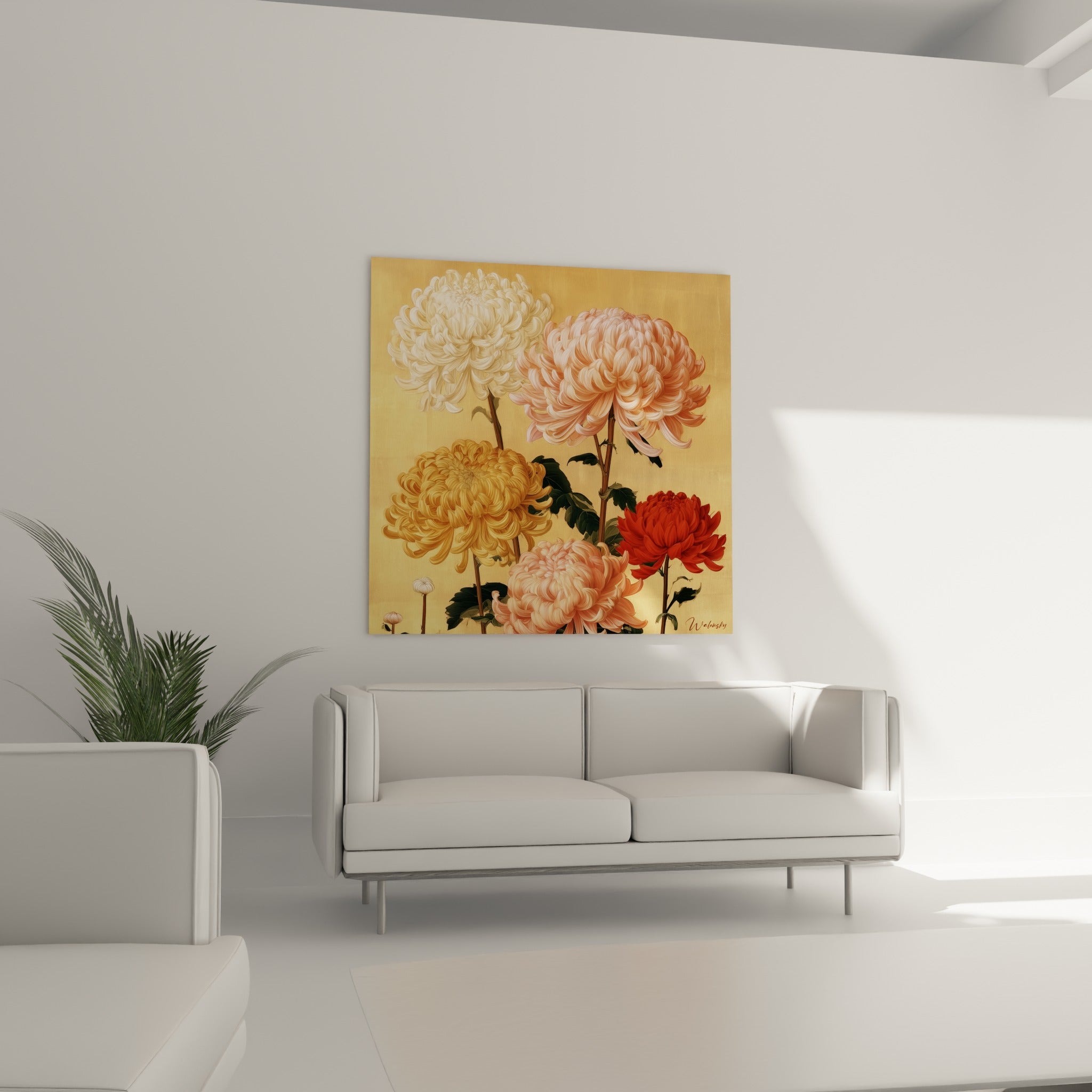 Fleurs de chrysanthème rouge et blanc surplombant un canapé dans un salon lumineux