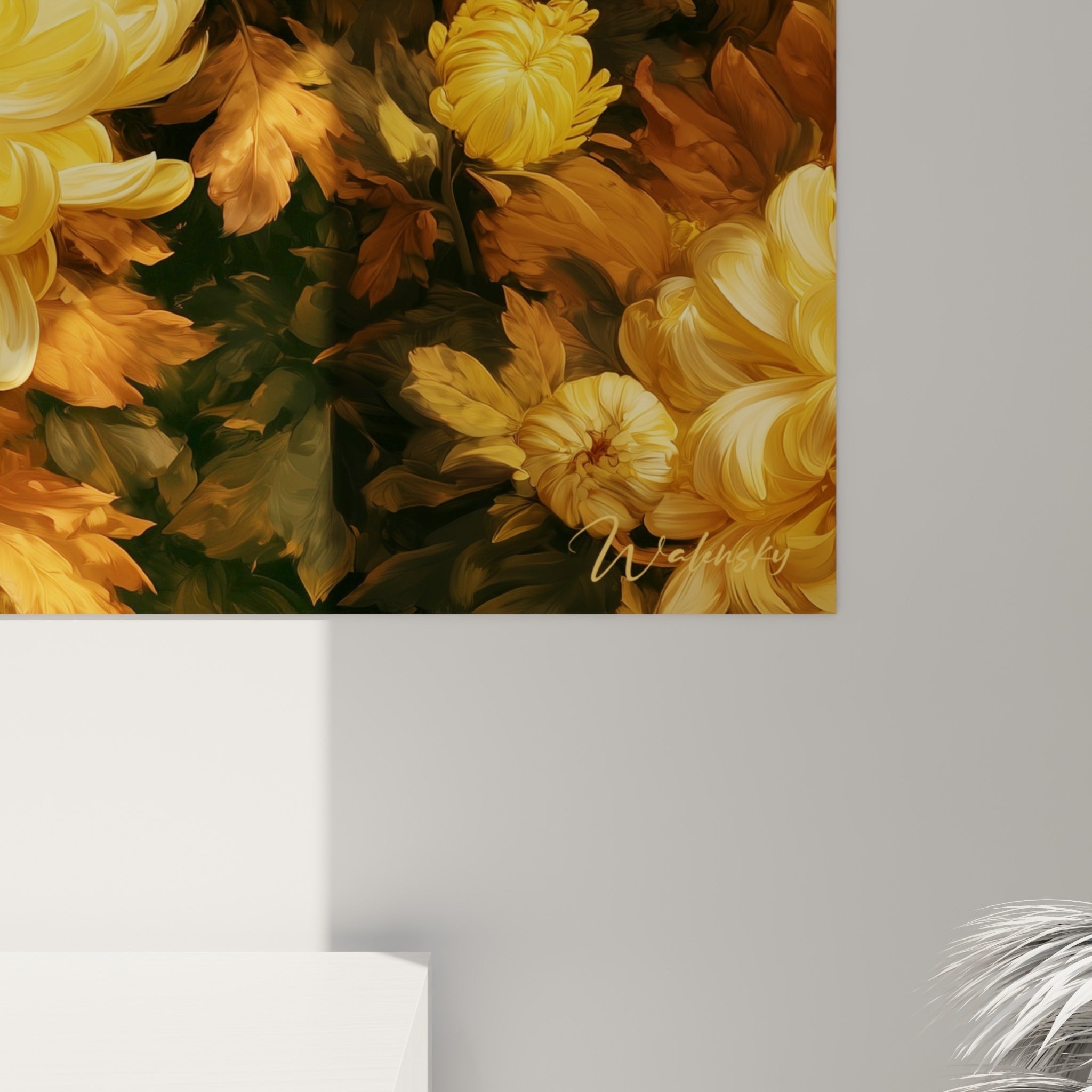 Empâtements dorés et crème se mêlant aux touches brun sombre, grain pictural visible sur ce tableau chrysanthème