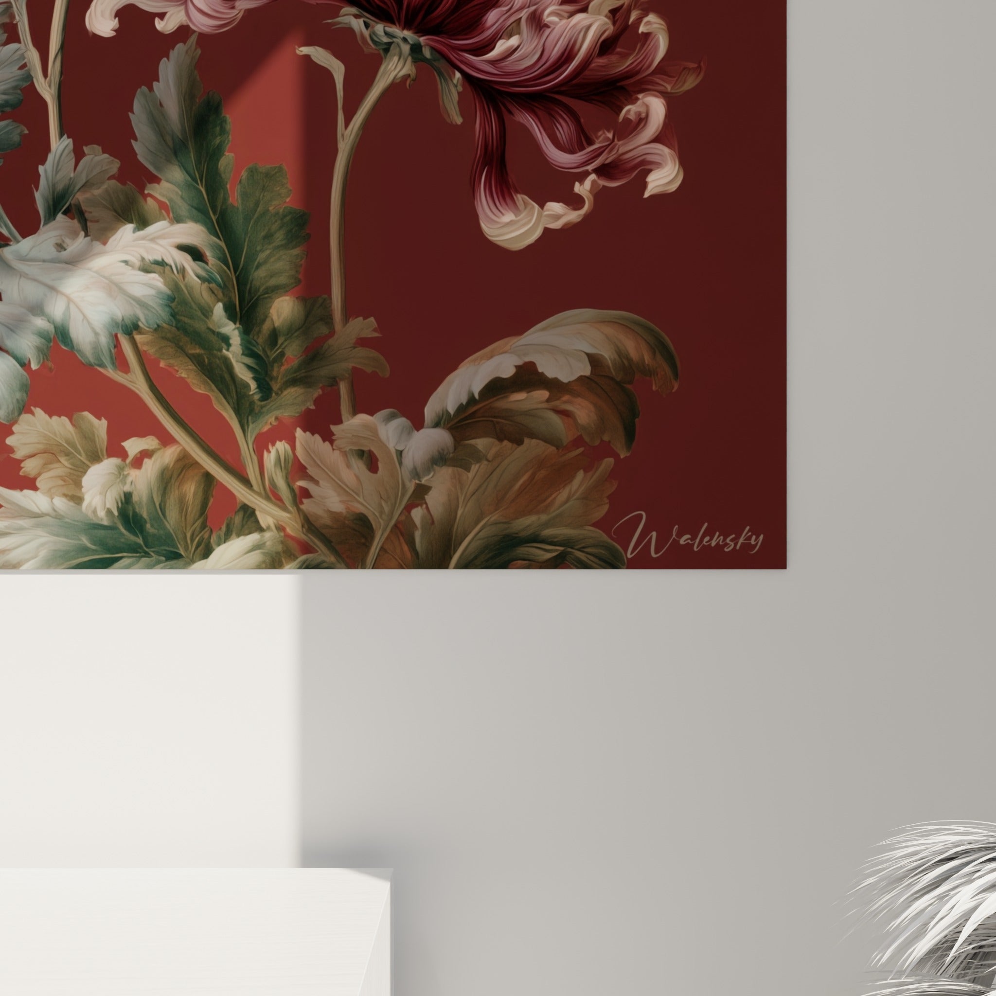 Pétales enroulés du chrysanthème révélant des empâtements roses et bordeaux sur toile texturée