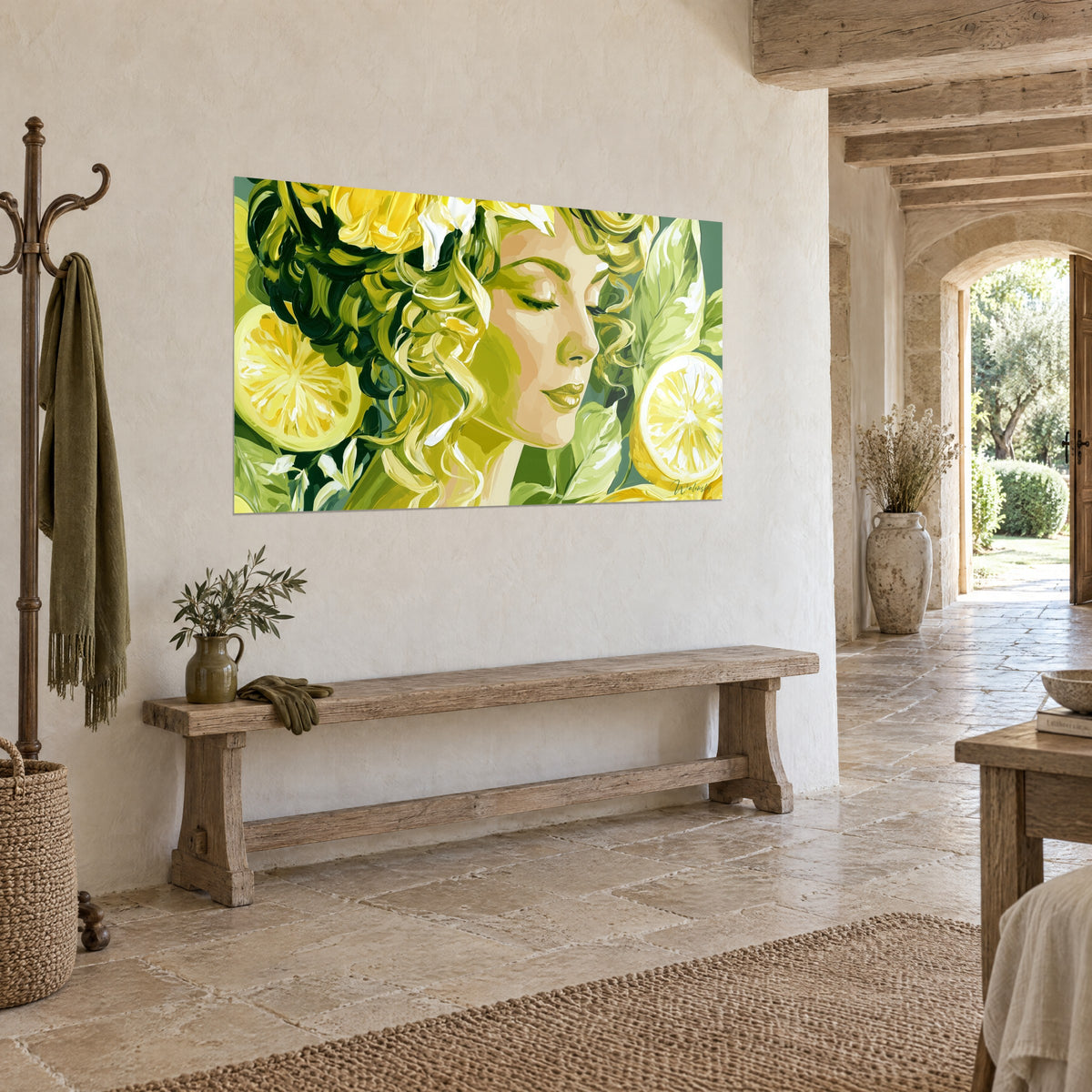Quadro volto di profilo in pittura gialla e verde anice, fette di limone e foglie, vista di tre quarti su un muro di pietra