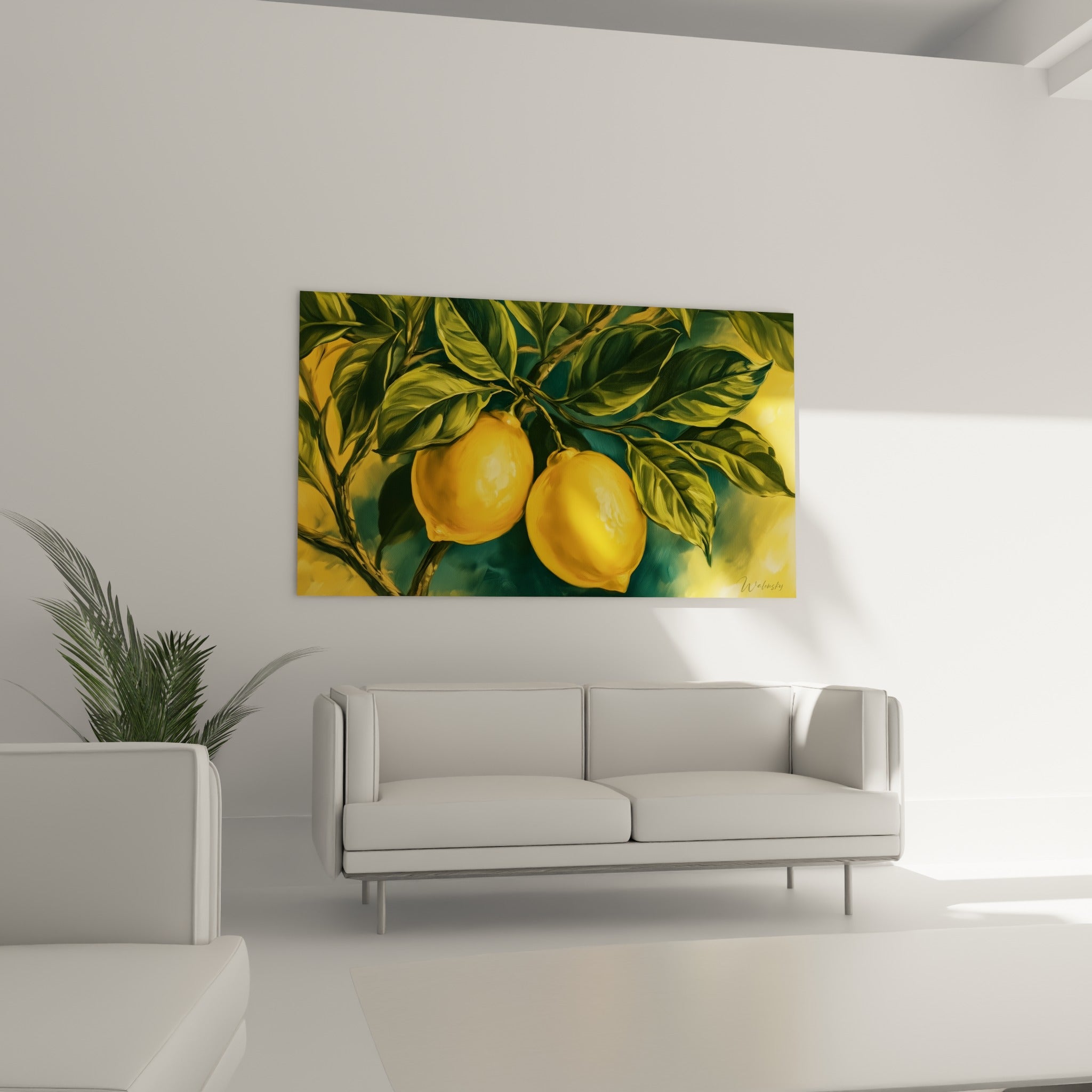 Branche de citronnier aux fruits jaune éclatant et feuilles vertes, au-dessus d'un canapé dans un salon lumineux