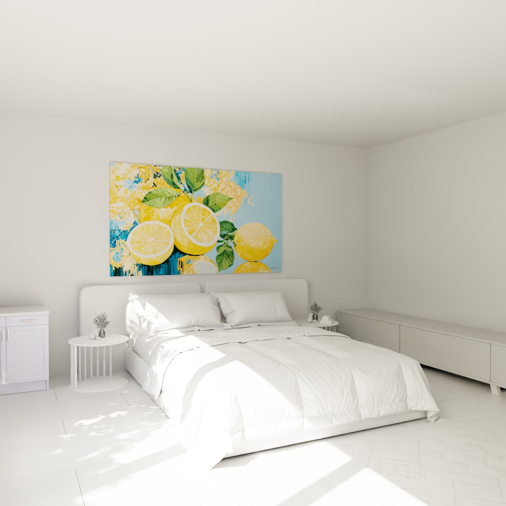 Citrons jaunes juteux et bleu pastel en fond, accrochés au-dessus d'un lit dans une chambre claire