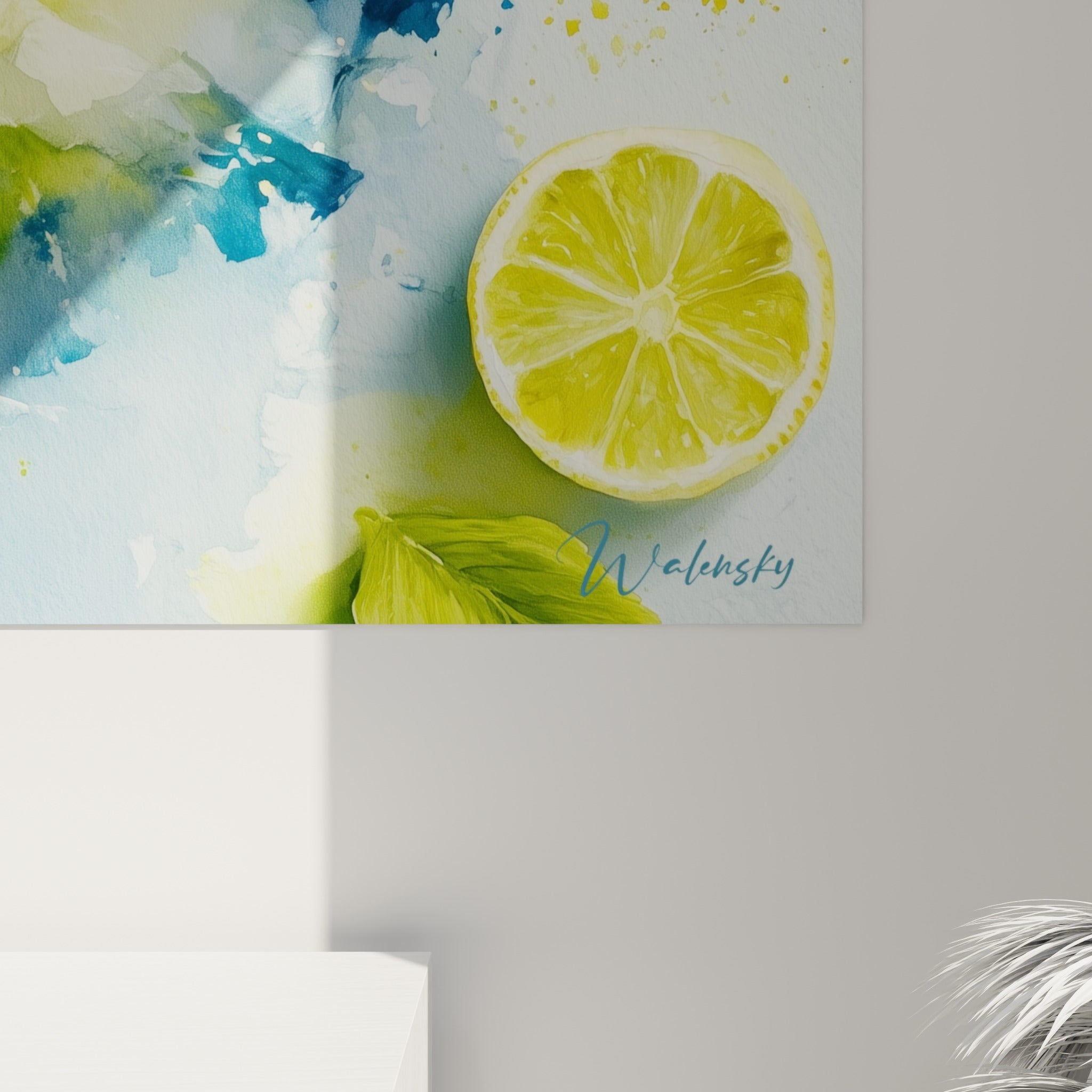 Empâtements jaunes et bleus se mêlant aux coulures d'aquarelle, grain visible sur la jupe et les tranches de citron
