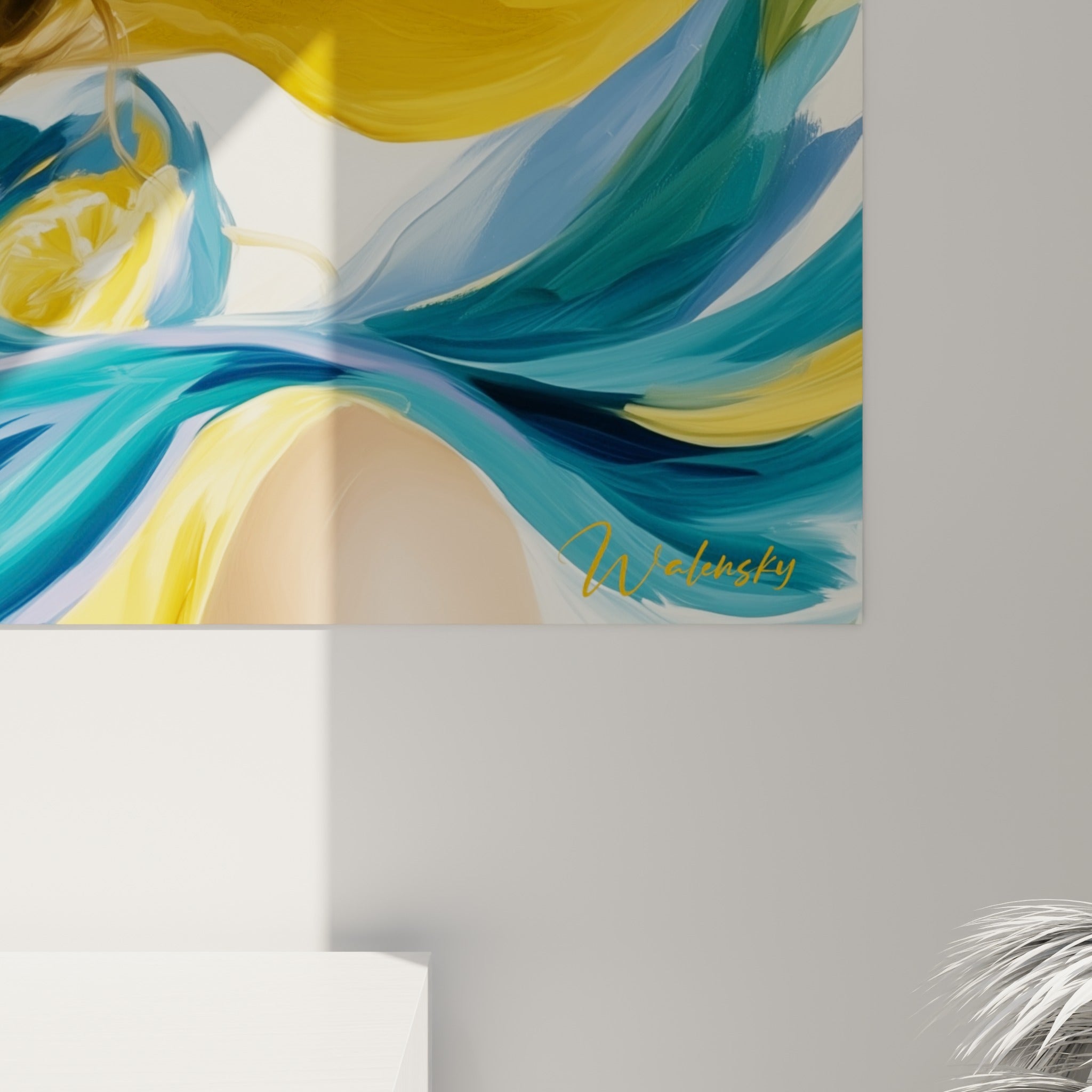 Empâtements dorés et coulures bleu marine se mêlant en gros plan sur la toile peinte du portrait