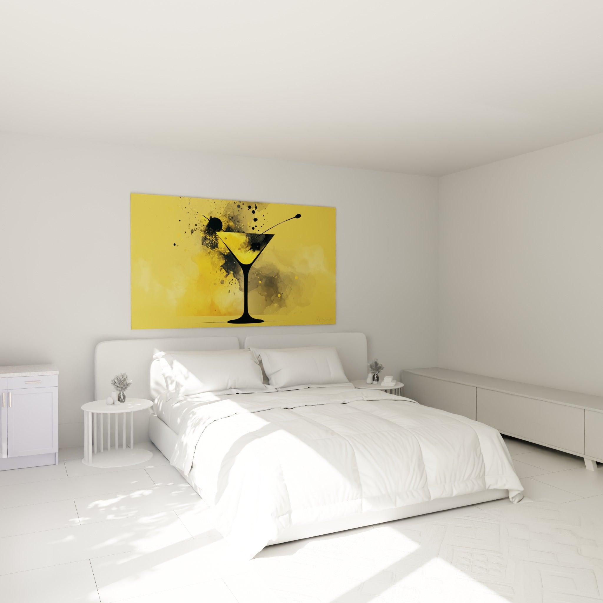 Silhouette de cocktail jaune et noir surplombant un lit dans une chambre claire