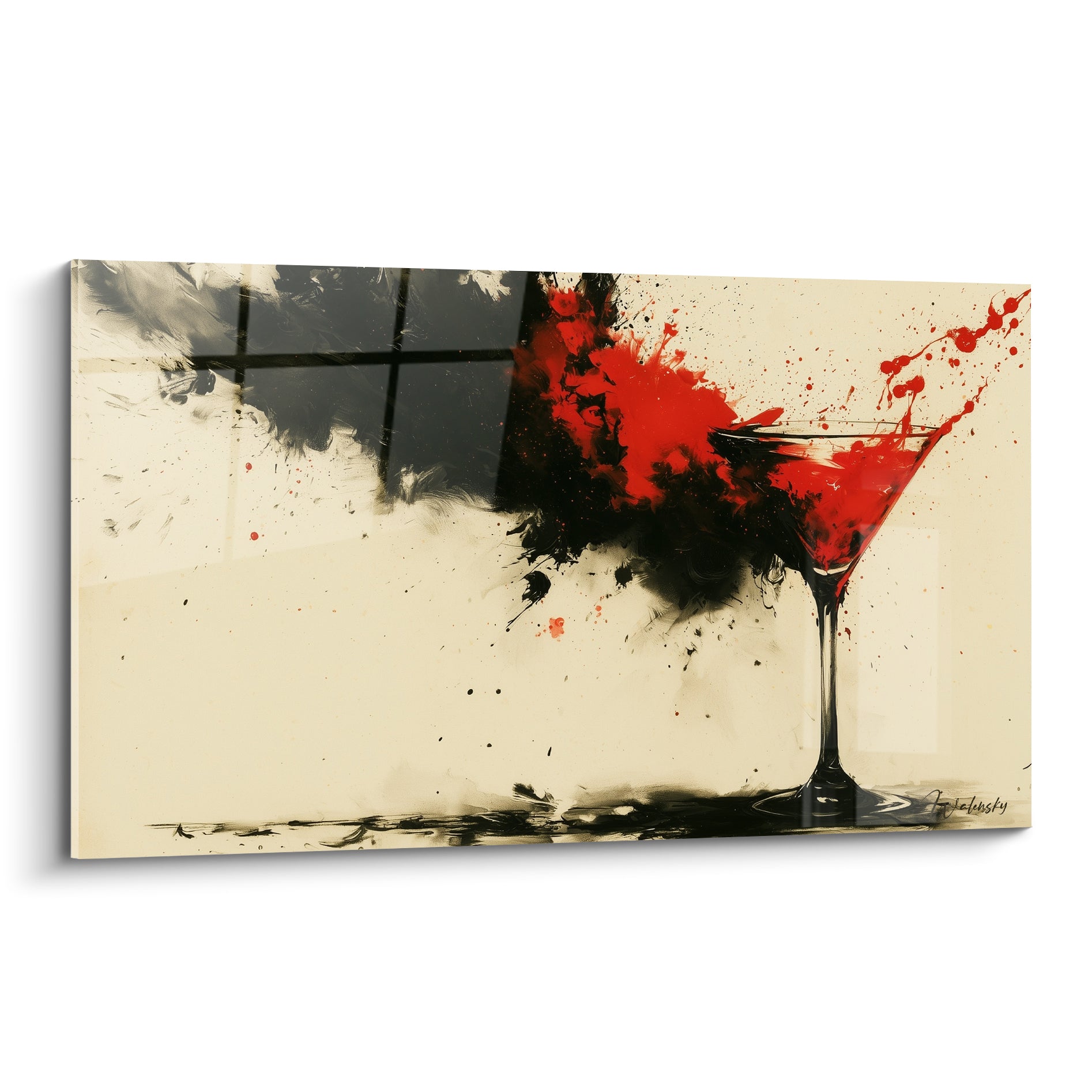 Verre à martini rouge et noir éclaboussé, coulures vives sur fond ivoire uni