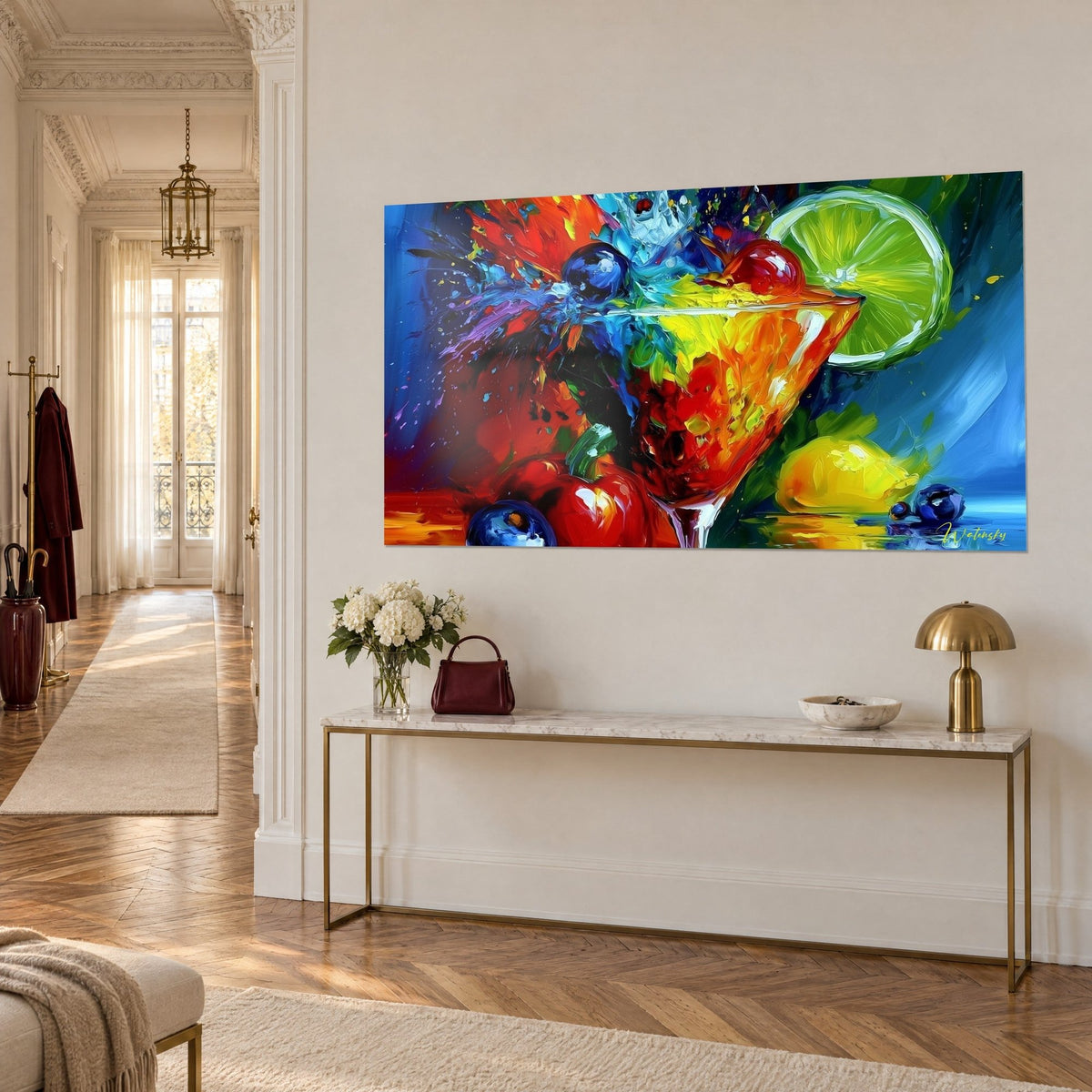 Tableau martini en peinture épaisse, cerises carmin et myrtilles bleues, citron jaune, sur un mur d'entrée haussmannien