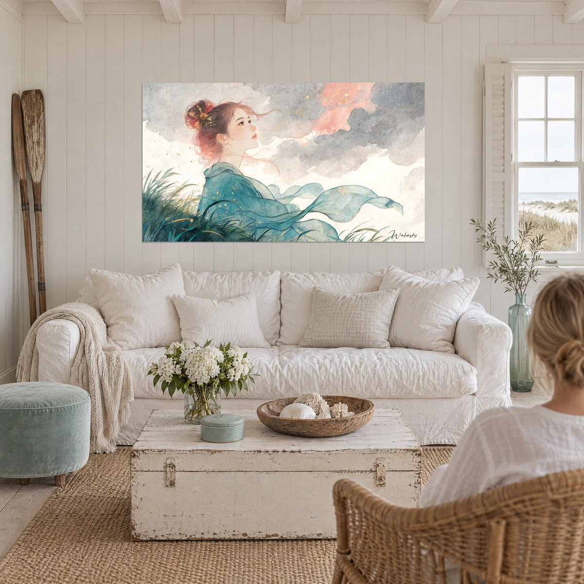 Gemälde junge Frau mit goldenem Haarknoten, türkisfarbenes Kleid und rosa Wolken, von hinten gesehen, über einem Sofa in einem hellen Wohnzimmer