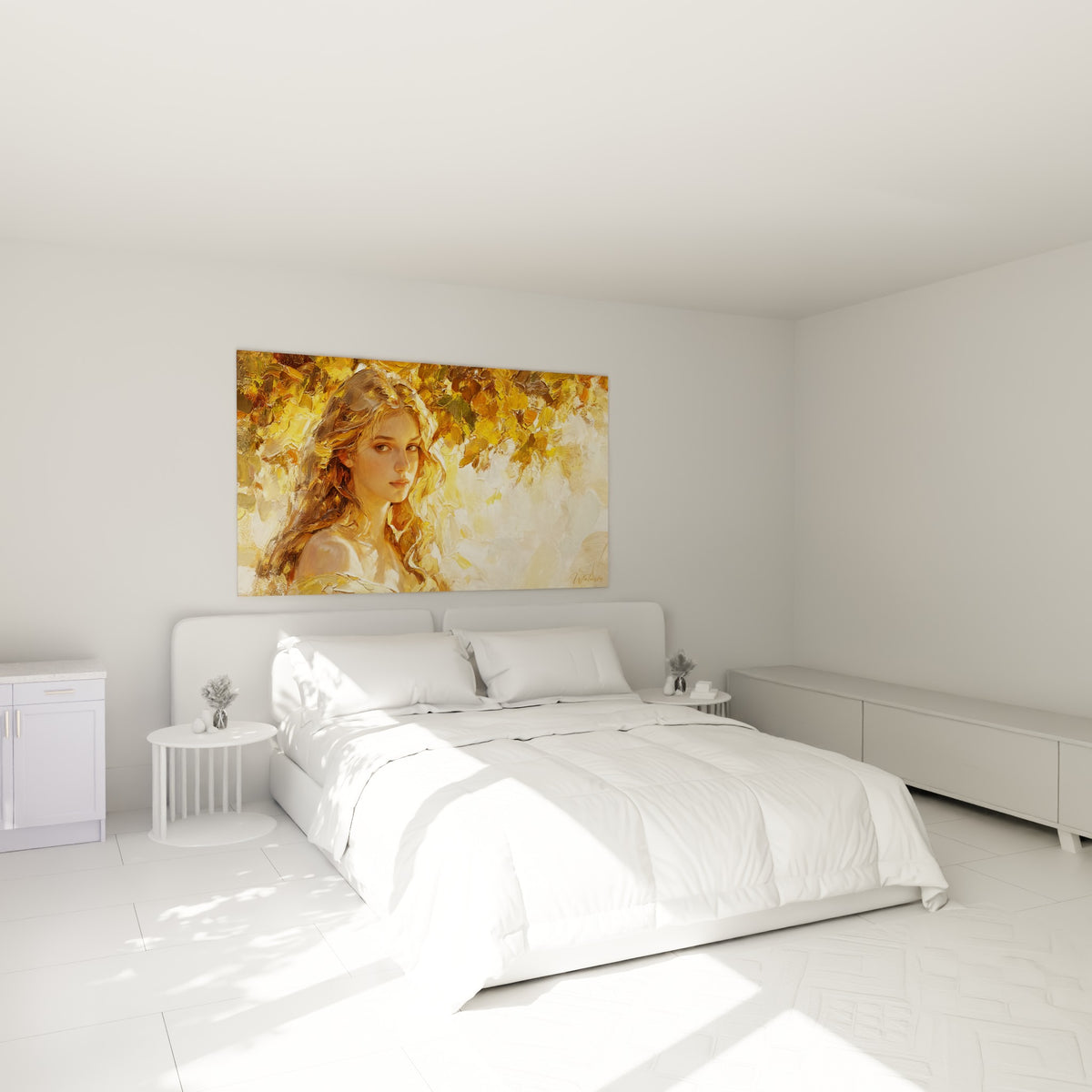 Chevelure fauve et dorée peinte à l'huile, regard doux, accrochée au-dessus d'un lit dans une chambre claire.