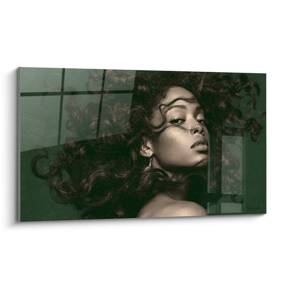 Tableau Portrait féminin aux boucles brunes vert foncé - Chevelure envoûtante - Edition Coiffure