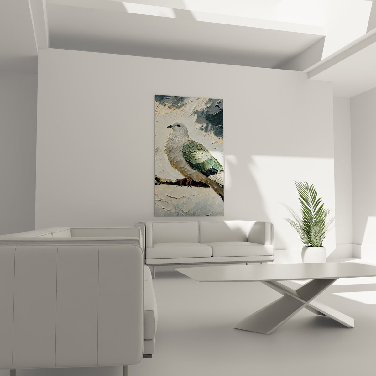 Colombe aux teintes ocre et anthracite, posée sur une branche, au-dessus d'un canapé dans un salon lumineux