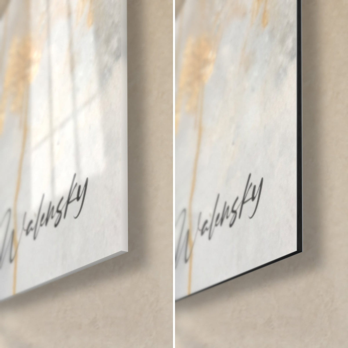 Wall art golden dove, bottom right corner: gold drips on a grey background, glossy acrylic glass on the left, matte Dibond aluminium on the right