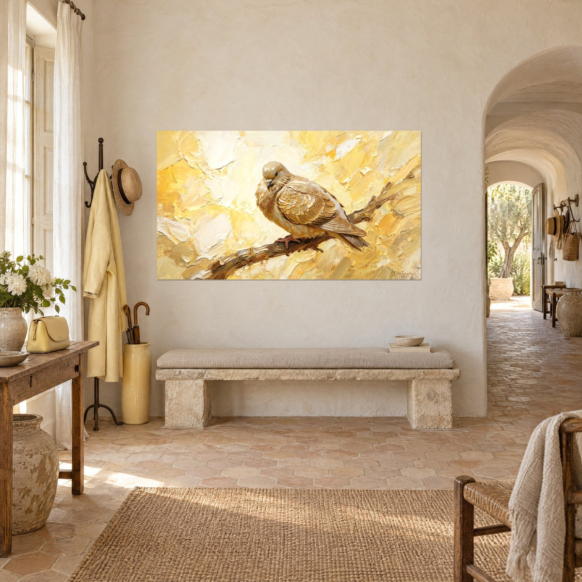 Tableau oiseau couleur sable perché sur une branche brune, empâtements jaune soleil et ivoire, mur d'un mas provençal