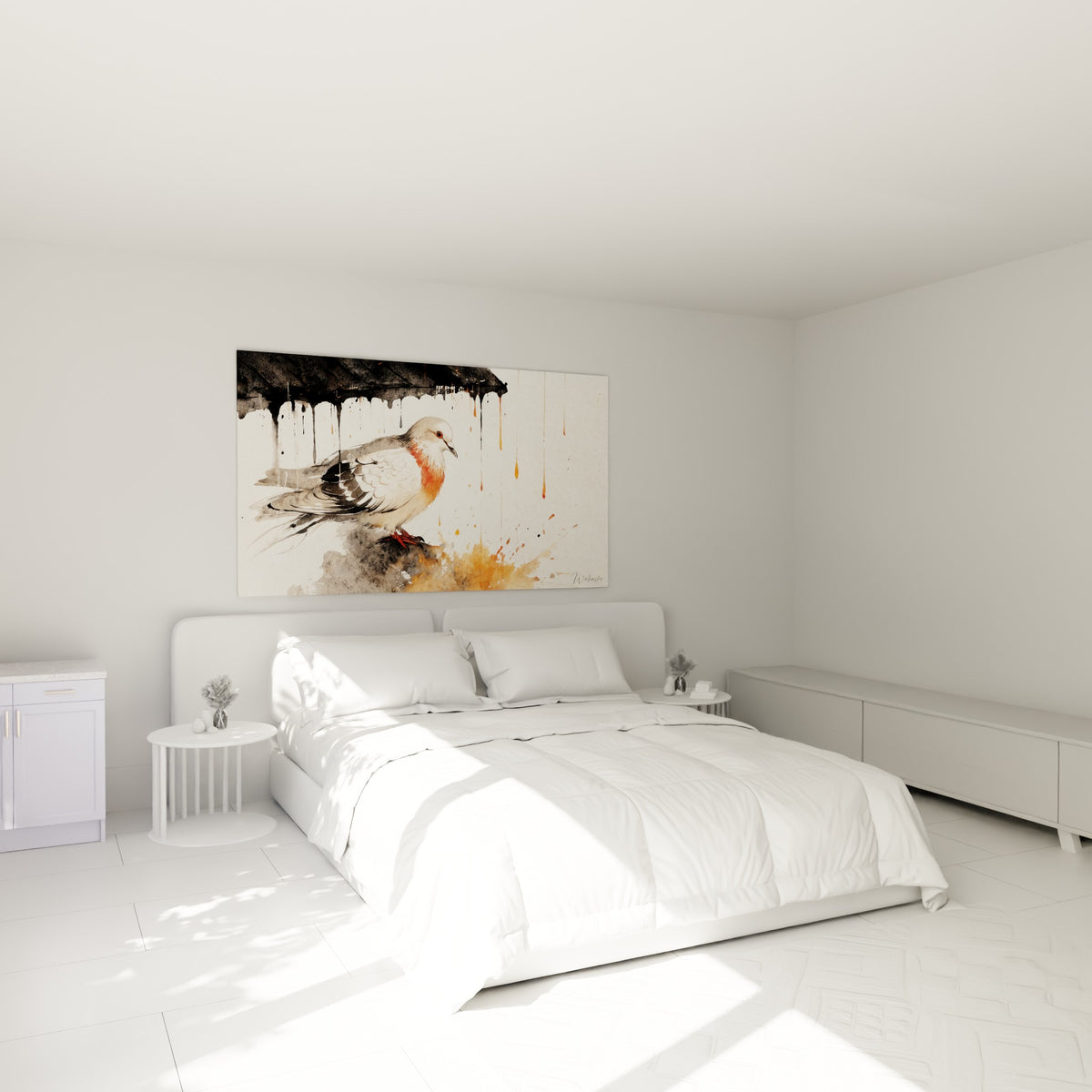 Oiseau paisible aux tons gris et orangés peint à l'aquarelle, au-dessus d'un lit dans une chambre claire