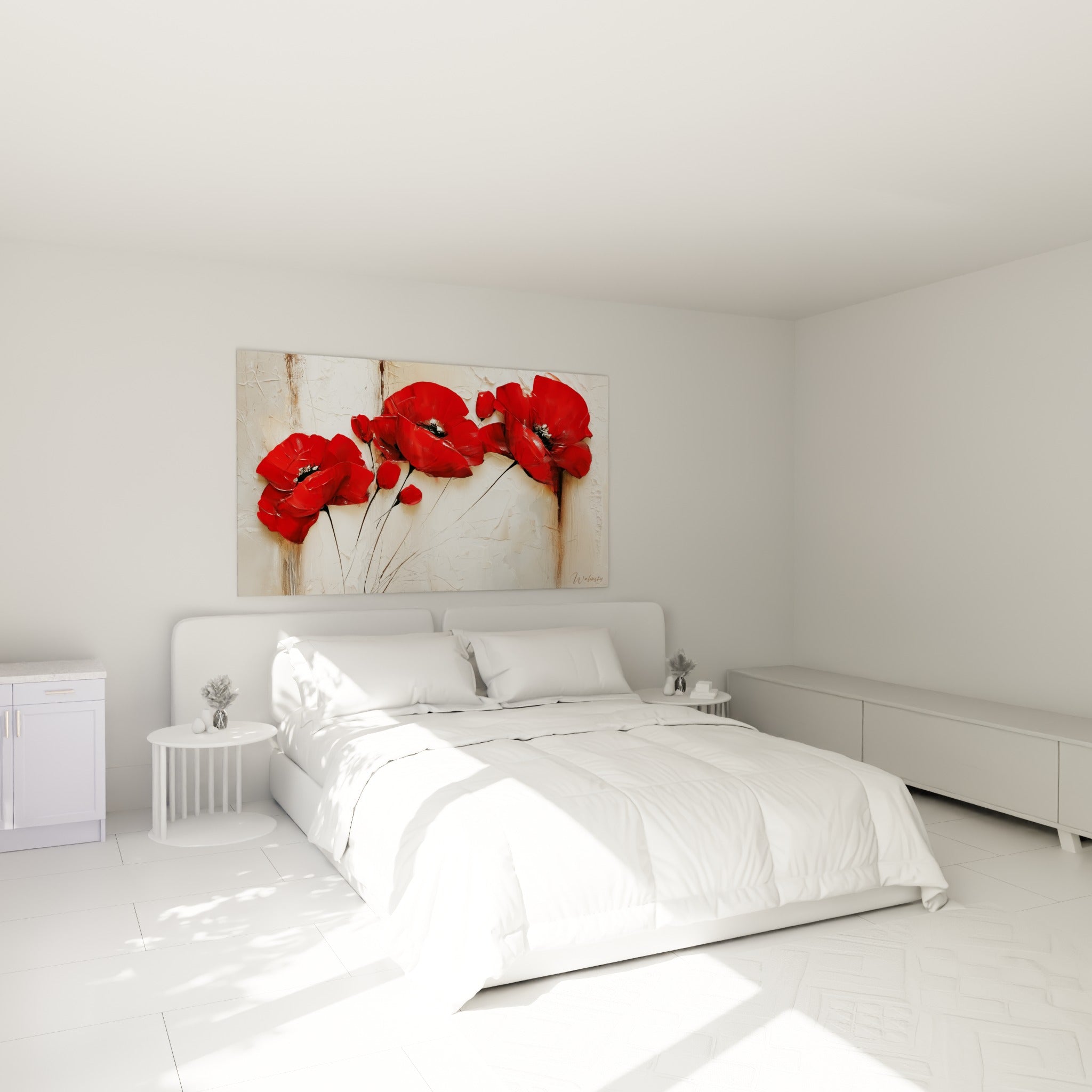 Bouquet de coquelicots rouges et tiges noires accroché au-dessus d'un lit dans une chambre claire