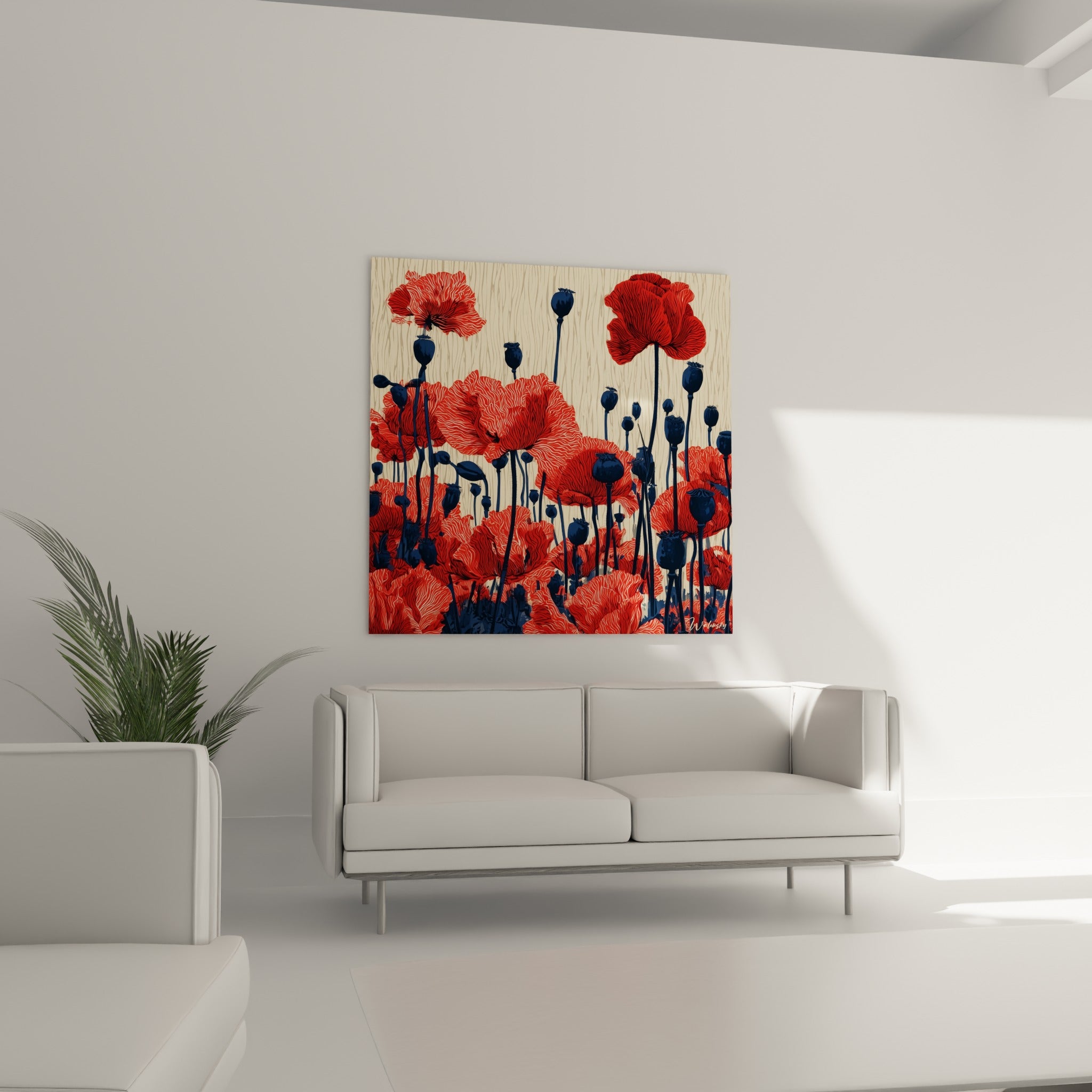 Fleurs de coquelicot écarlates et capsules marine composées au-dessus d'un canapé dans un salon lumineux