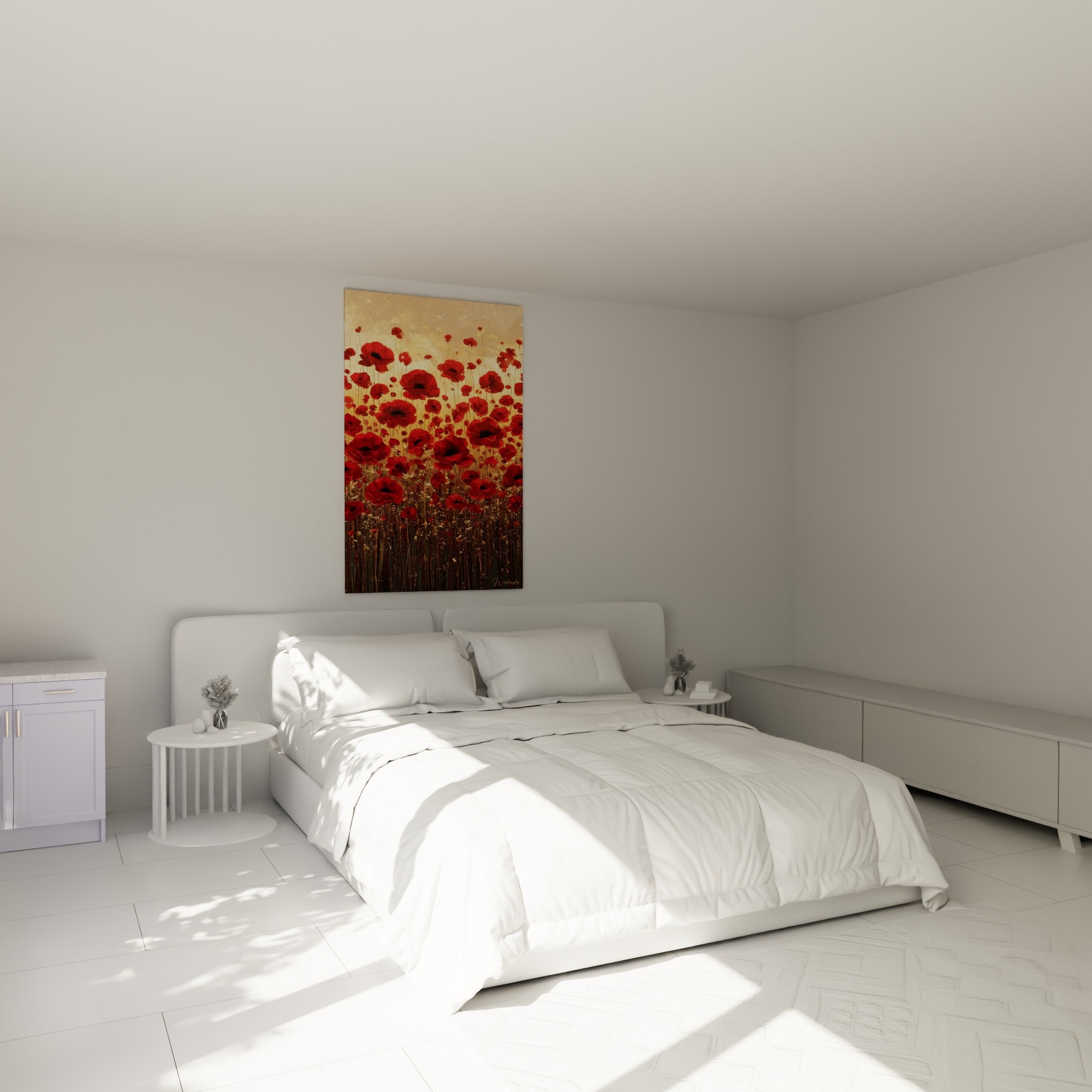 Coquelicots rouge vif et fond ocre lumineux, tiges brunes élancées, au-dessus d'un lit dans une chambre claire