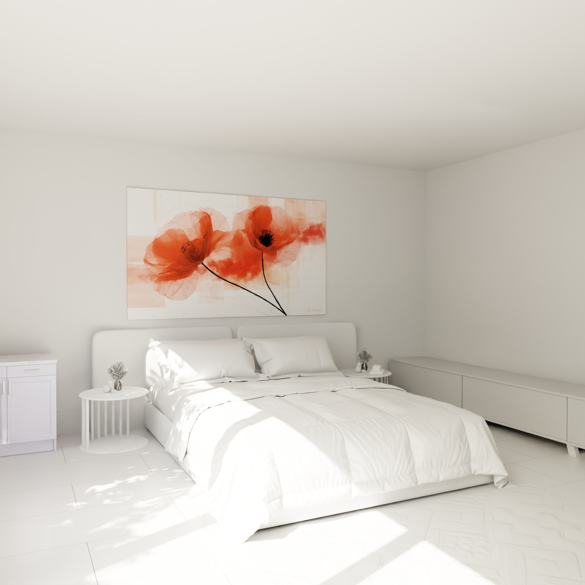 Pétales rouge corail délicats de coquelicots suspendus au-dessus d'un lit dans une chambre claire