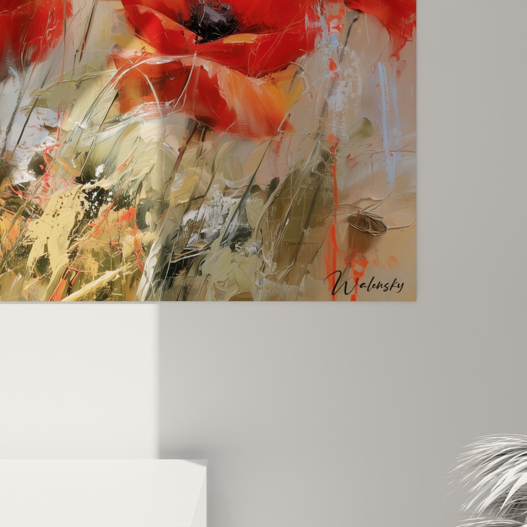 Détail des pétales rouges empâtés du coquelicot révélant coulures orangées et grain de peinture épais