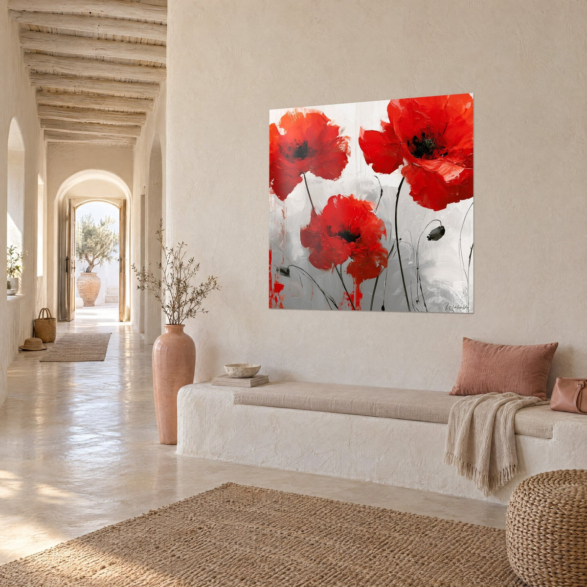 Tableau fleurs de pavot vermillon en coups de spatule, tiges noires fines sur fond blanc cassé, couloir voûté méditerranéen