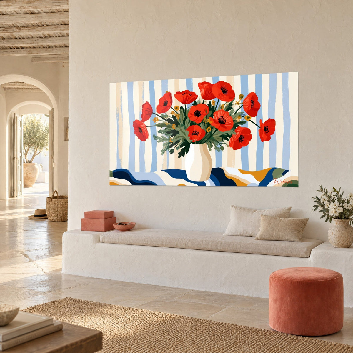 Tableau gerbe de coquelicots vermillon, feuillage vert sauge sur fond rayé bleu ciel, mur de chaux, banquette blanche en niche