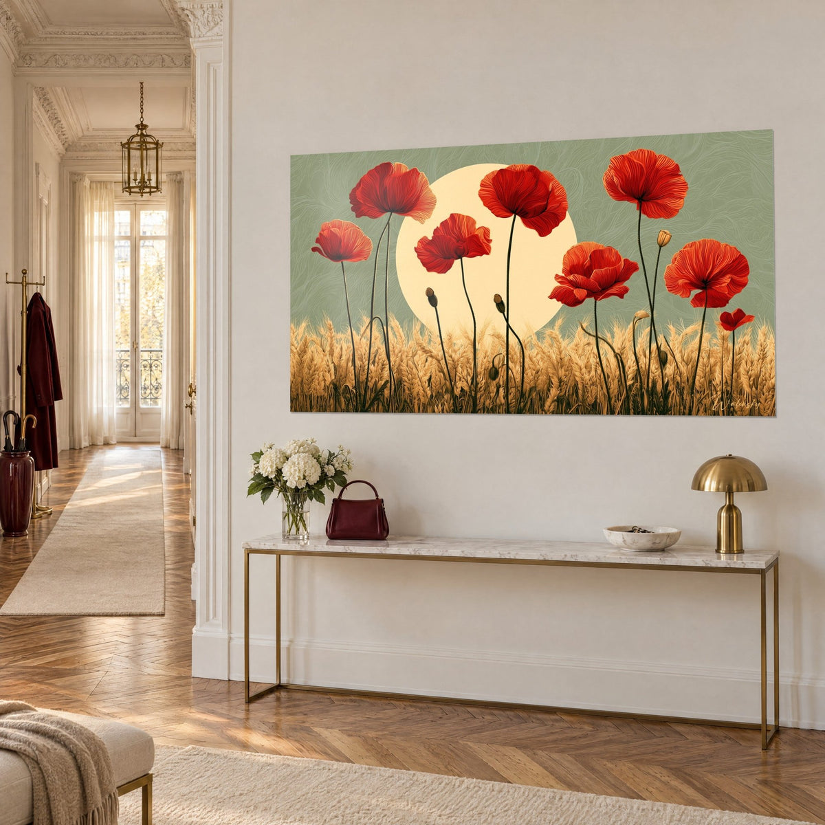 Quadro di fiori di papavero rossi su sfondo verde salvia, ampio disco avorio e spighe bionde, vista di tre quarti su una consolle dorata