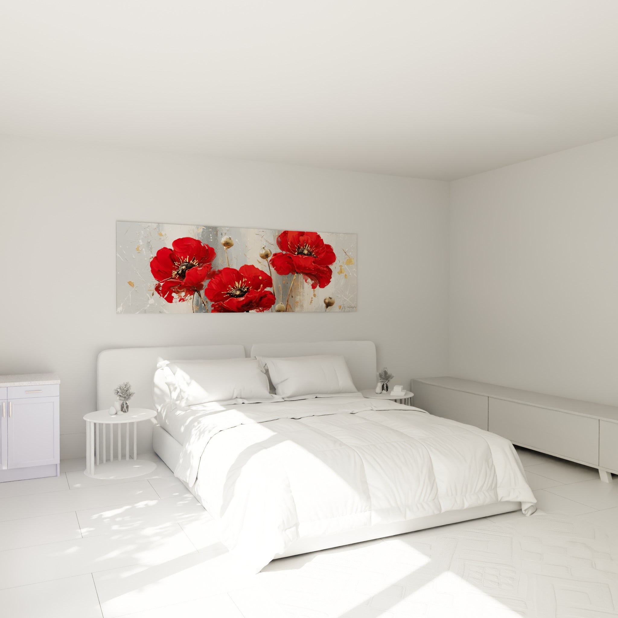 Pétales rouges et cœurs dorés des coquelicots trônant au-dessus d'un lit dans une chambre claire