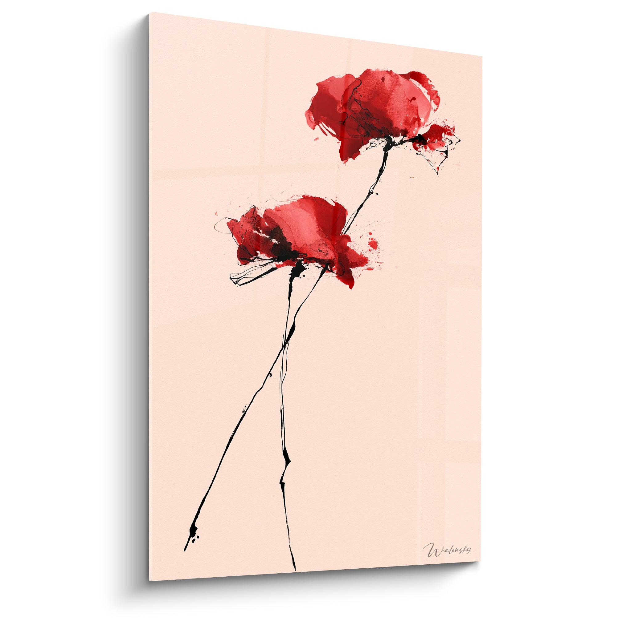 Deux coquelicots rouge et rose poudré peints à l'encre, tiges noires nerveuses sur fond clair