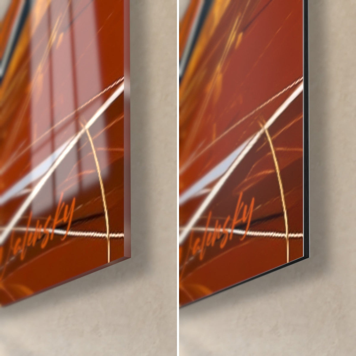 Tableau valseurs ambre et bleu marine, coin bas droit, signature orange, verre brillant à gauche, Dibond mat à droite