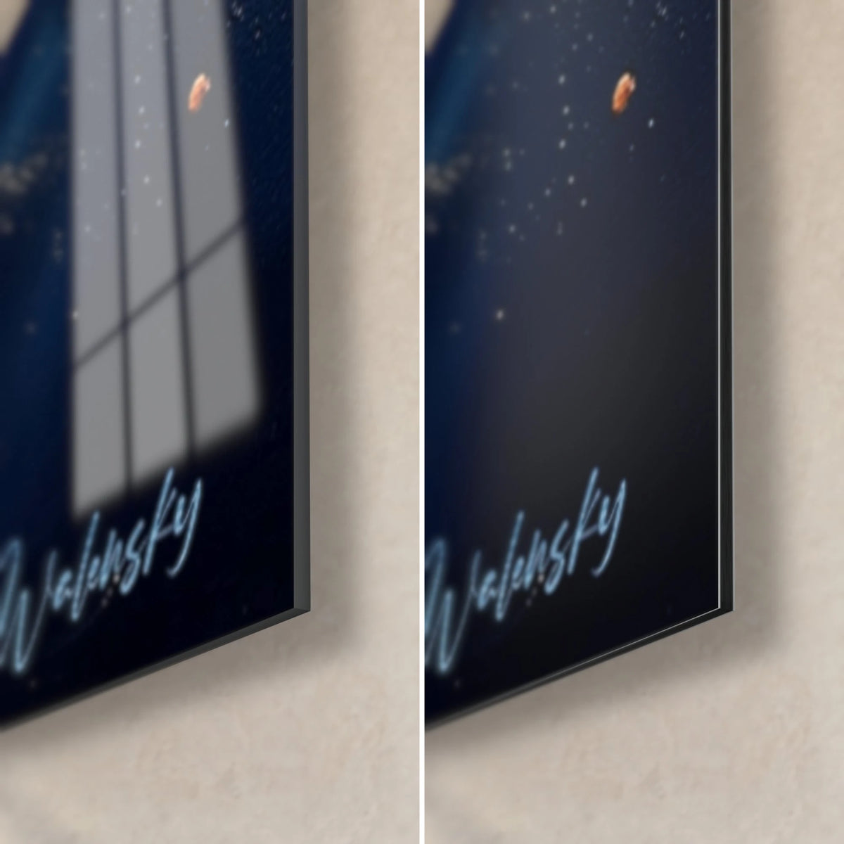 Quadro astratto percorso fluido in arancio e blu notte, angolo in basso a destra, firma Walensky, spessore 3 mm, vetro lucido e Dibond opaco