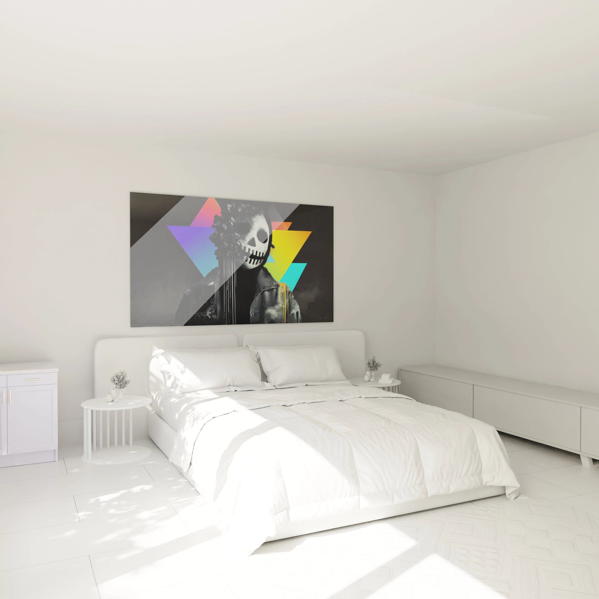 tableau crâne design halloween Walensky accroché au mur d une chambre minimaliste blanche avec motifs géométriques colorés