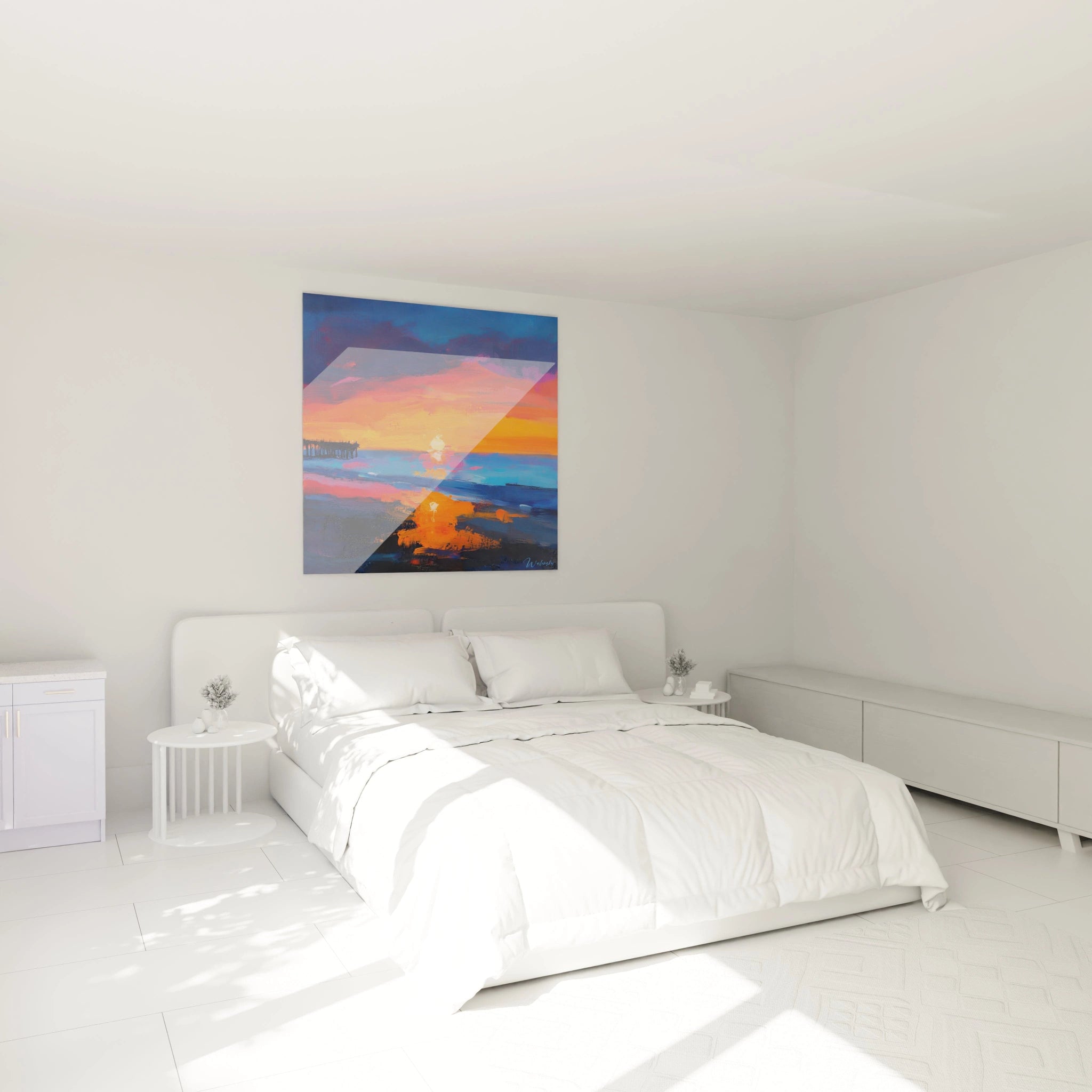 Un tableau coucher de soleil expressionniste montrant l'astre jaune-orangé plongeant dans l'horizon marin, reflets lumineux sur l'eau bleue, jetée visible en silhouette, coups de pinceau visibles formant une texture riche et dynamique.
