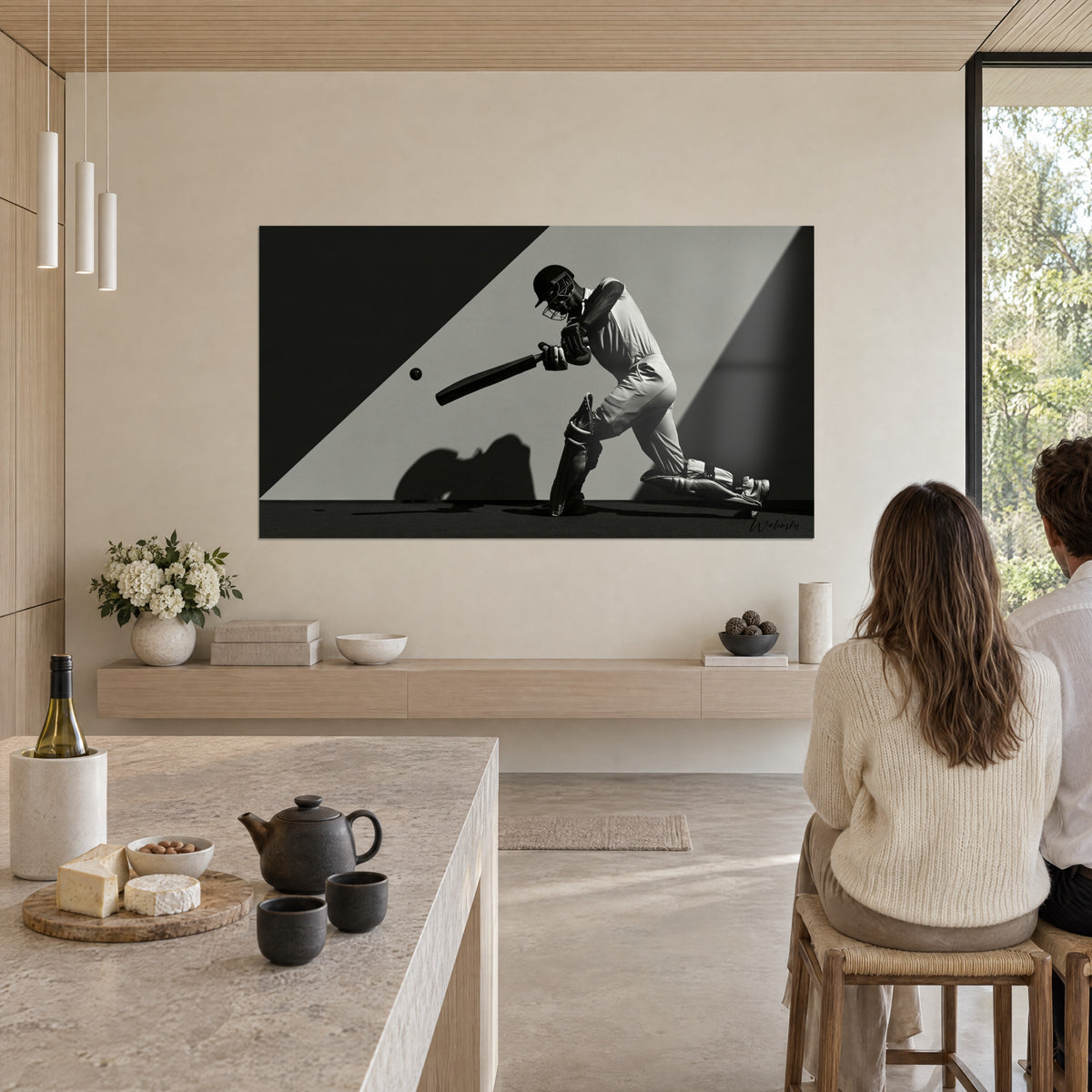 Schilderij van een cricketer die over zijn bat gebogen staat, witte beenbeschermers, lange houtskoolgrijze schaduw, open woonkamer met uitzicht op de tuin