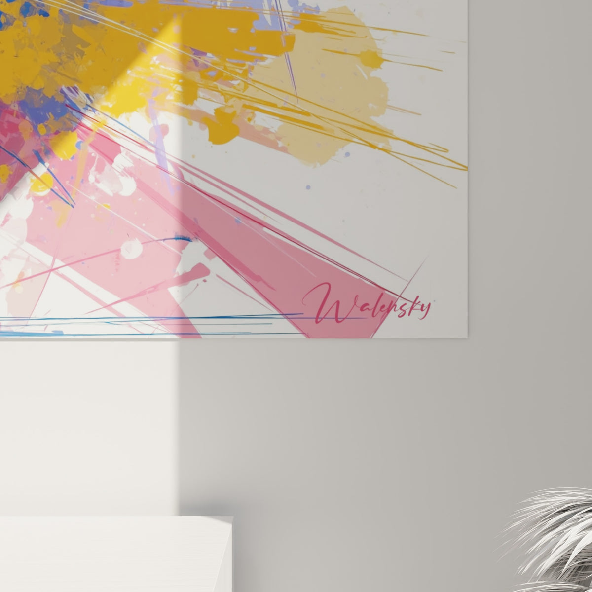 Éclaboussures de jaune moutarde et de violet pastel se mêlant aux traits fins bleus sur la toile du batteur