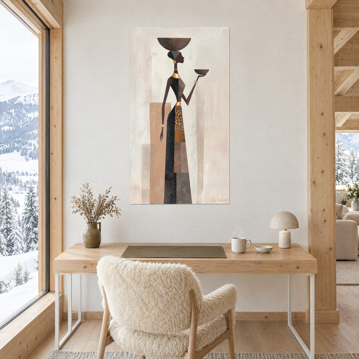 Tableau portrait africain minimaliste, robe noire à bandes brunes et léopard sur fond crème, au-dessus d'un bureau en bois clair