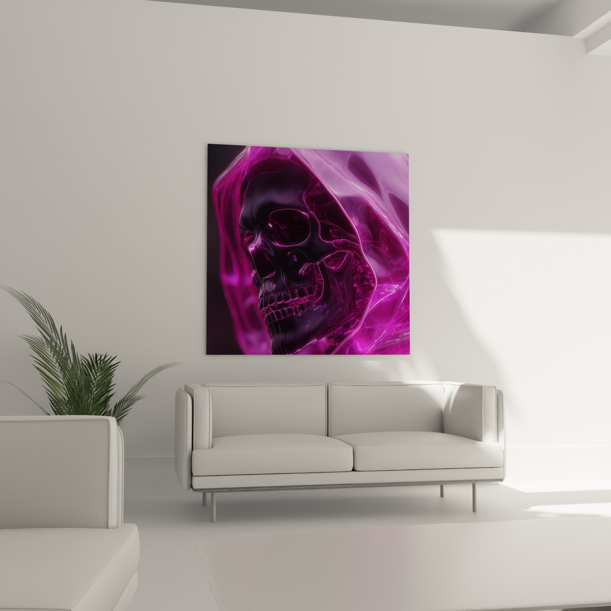 Visage osseux drapé de violet éclatant sur ce tableau Cyberpunk, au-dessus d'un canapé dans un salon lumineux
