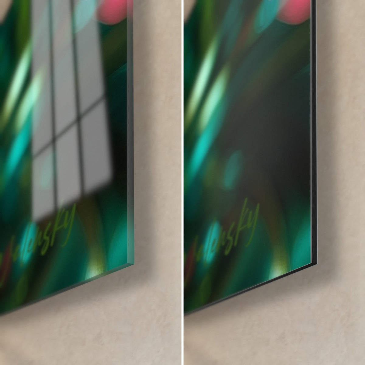 Schilderij uitgebreide blik met smaragdgroene en turquoise reflecties, rechtsonder: glanzend acrylglas links, mat zwart Dibond-aluminium rechts
