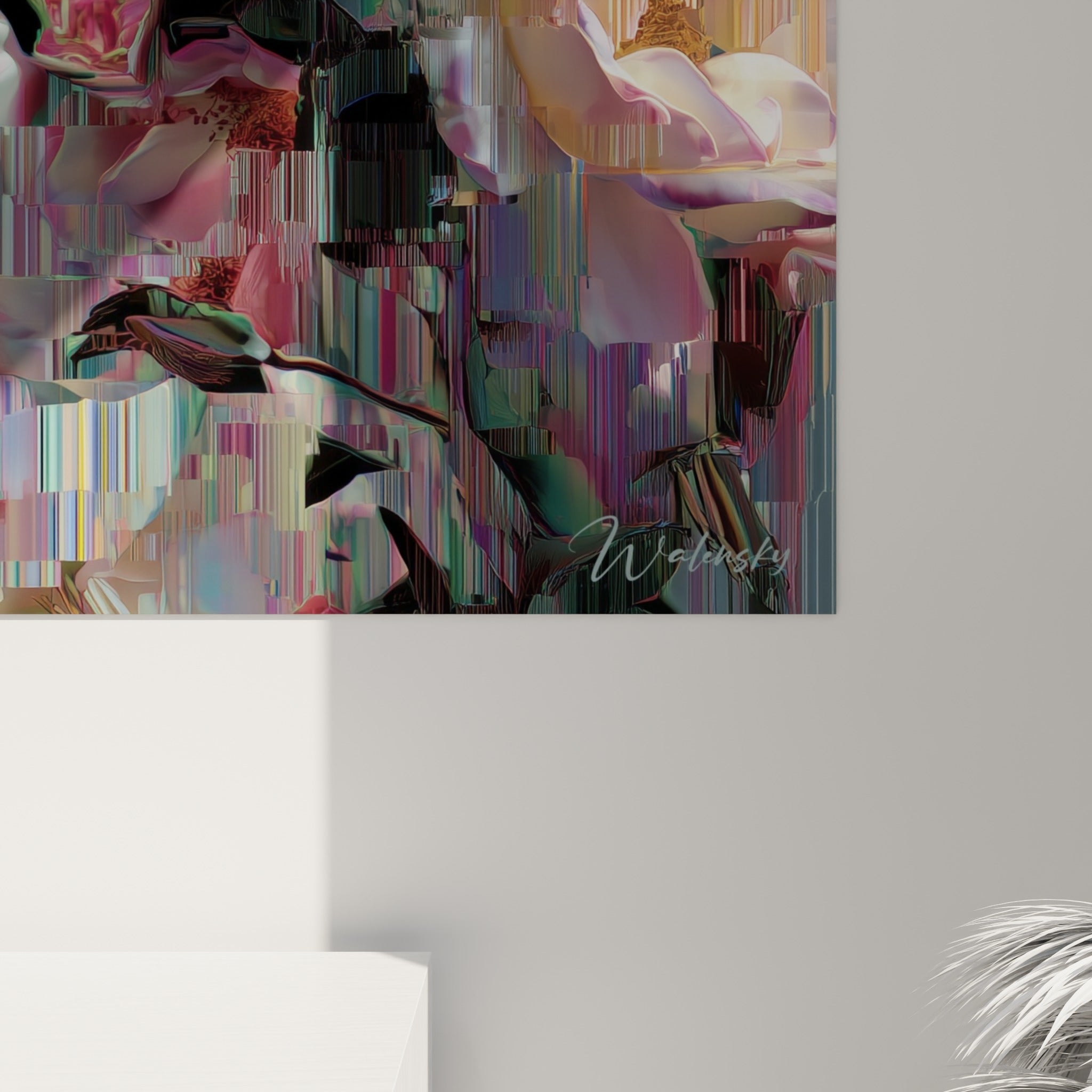 Détail des pétales roses et blancs où l'impression révèle le grain et les bandes de pixels multicolores