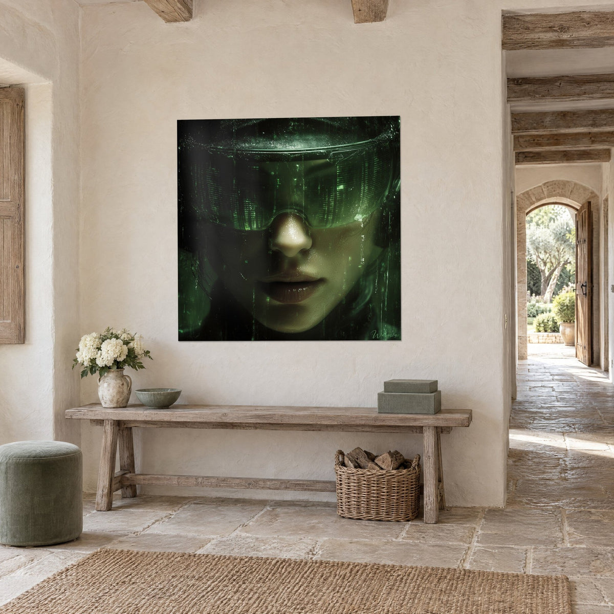 Schilderij cyberpunkportret met mauve lippen, glanzend smaragdgroen vizier en zwarte achtergrond, in een stenen hal